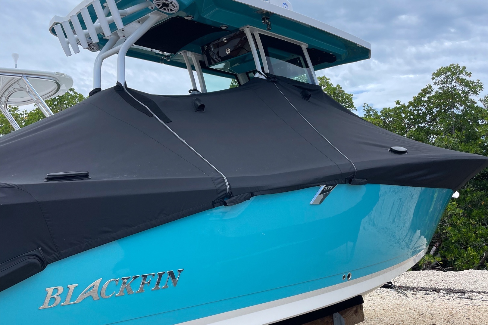 2021 Blackfin 272 CC - Image 13