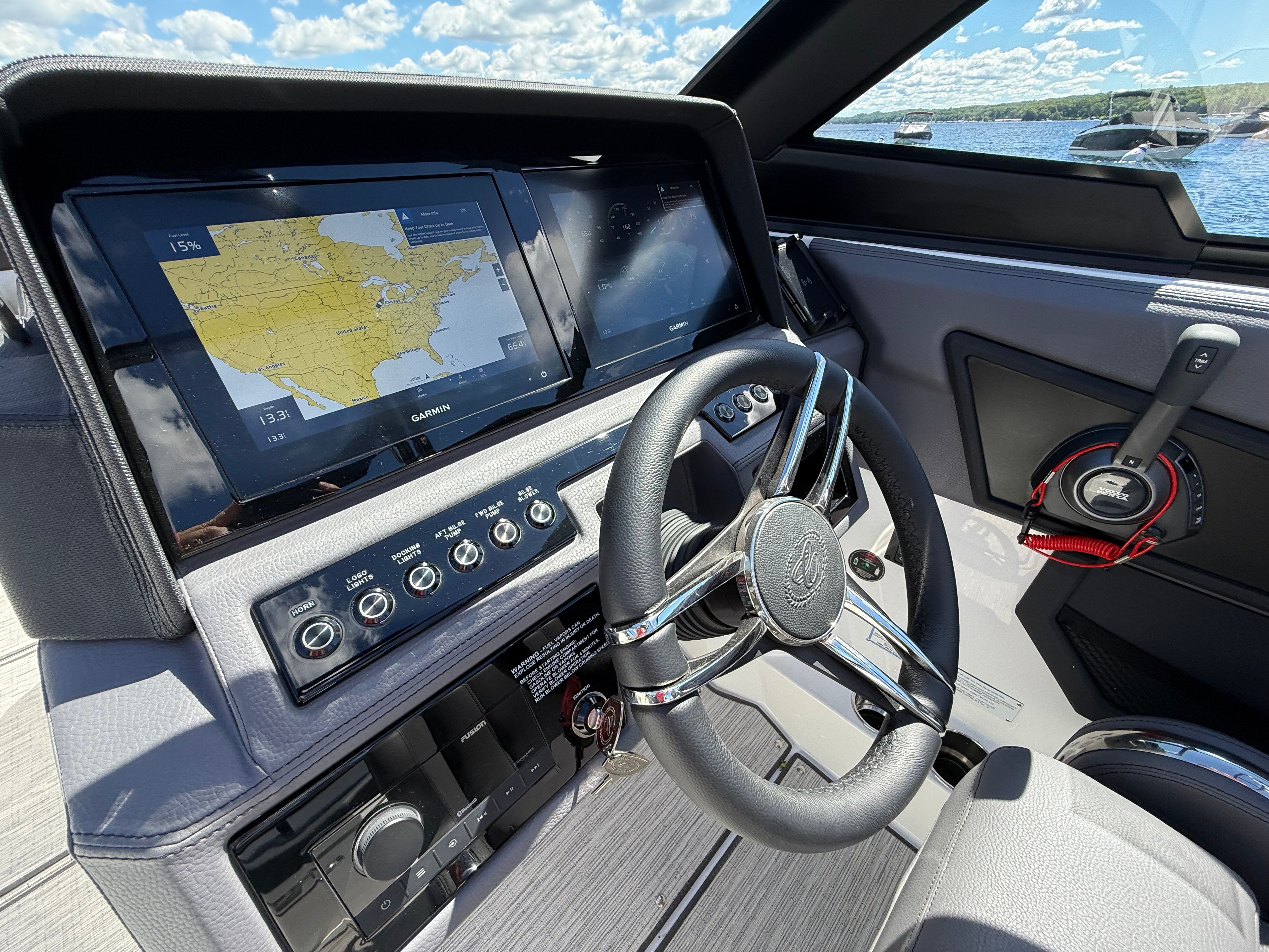 2026 Cobalt R8 Surf - 19