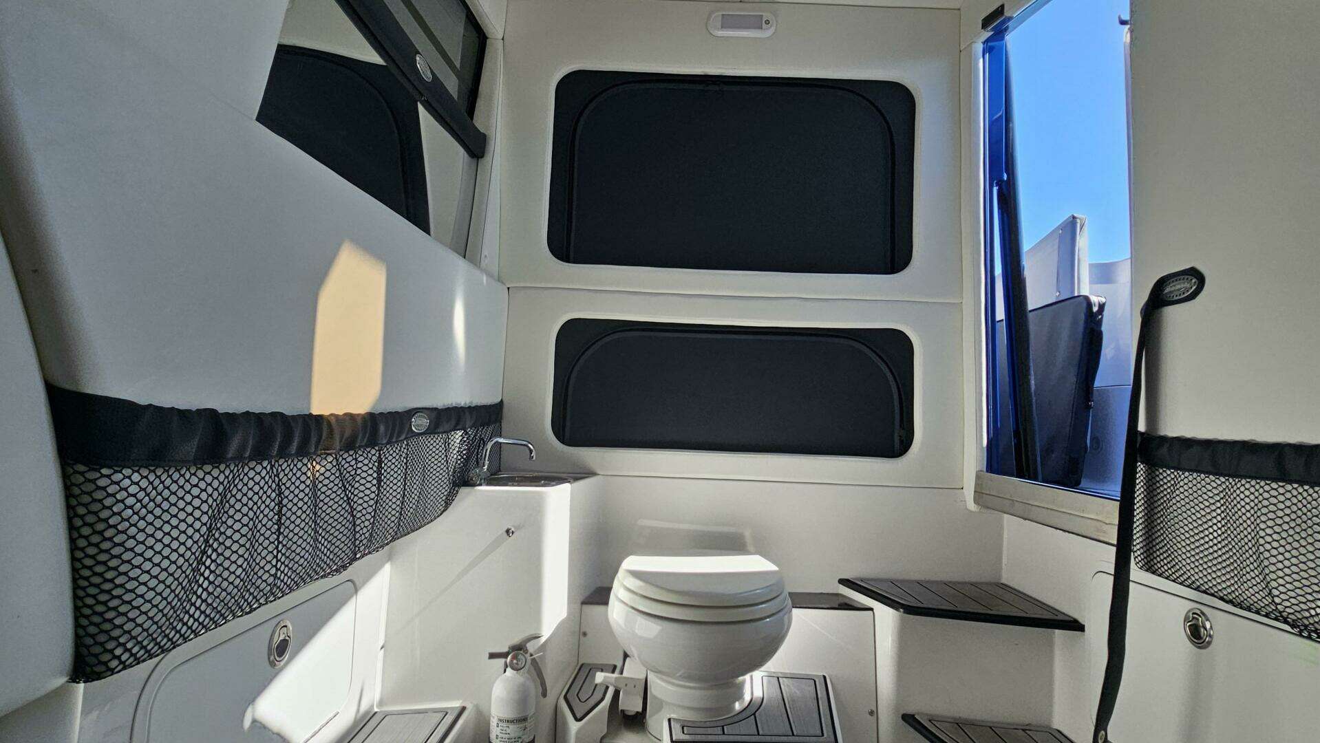 2024 Nor-Tech 390 Sport Center Console - Image 35
