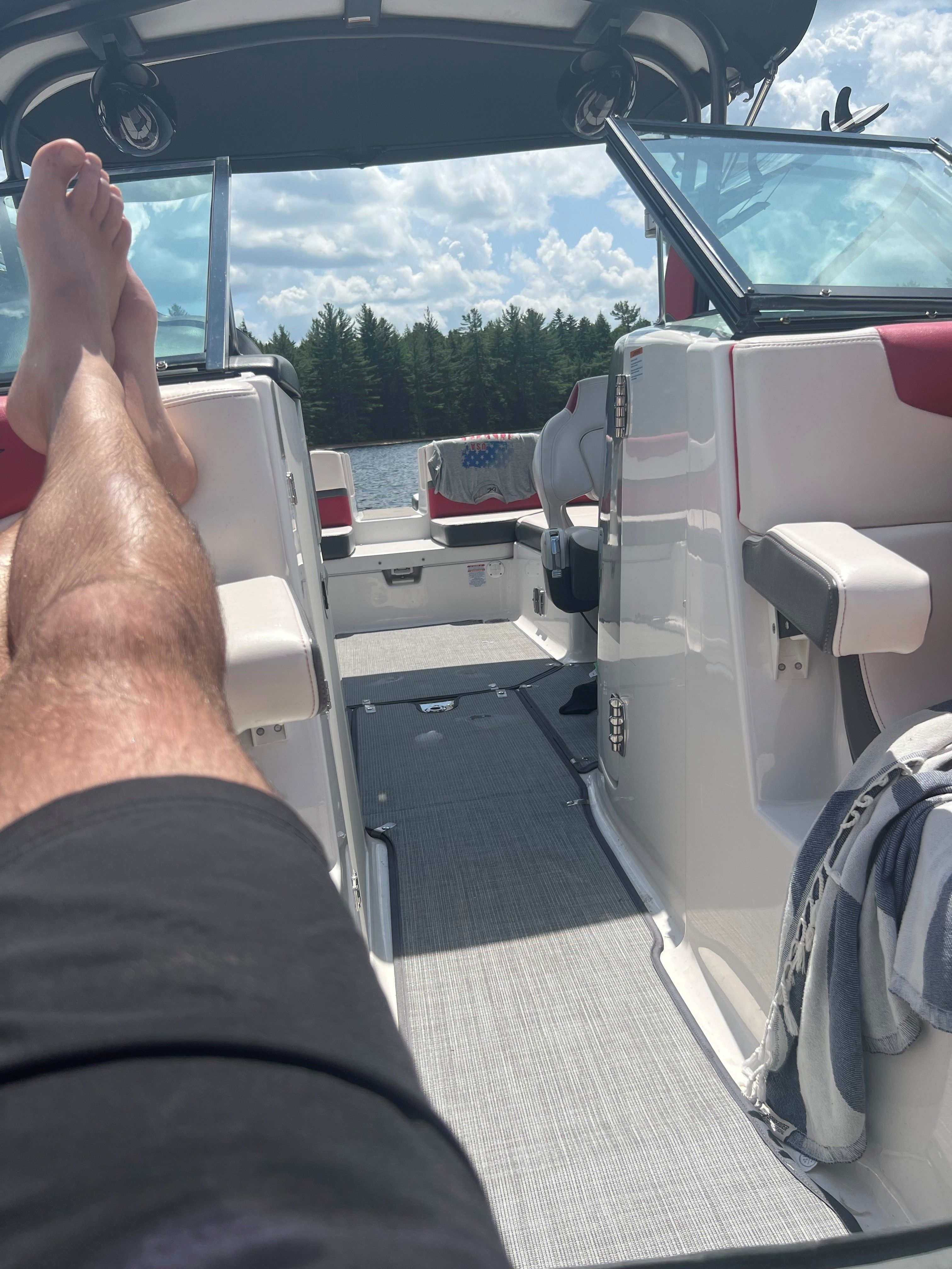 2018 Chaparral 2430VRX - 6