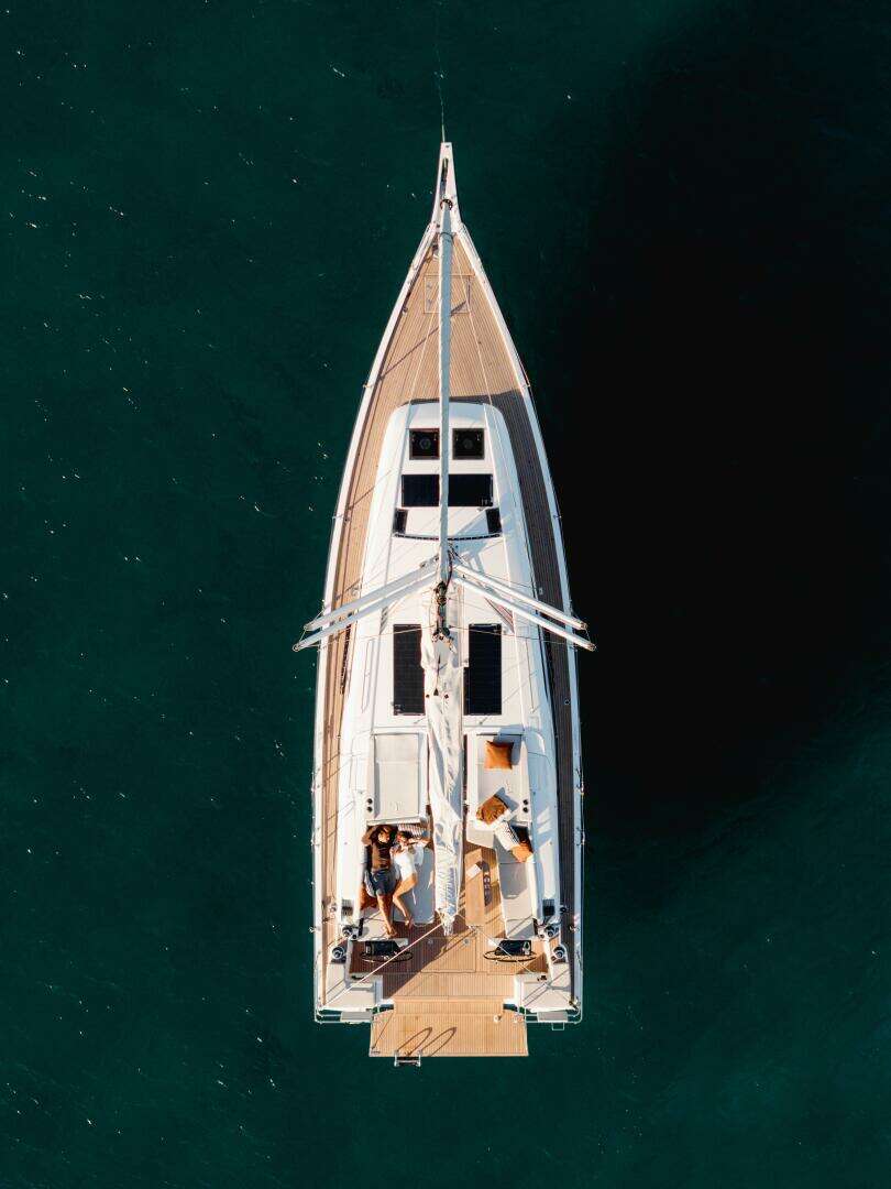 2026 Beneteau Oceanis 47 - Image 18
