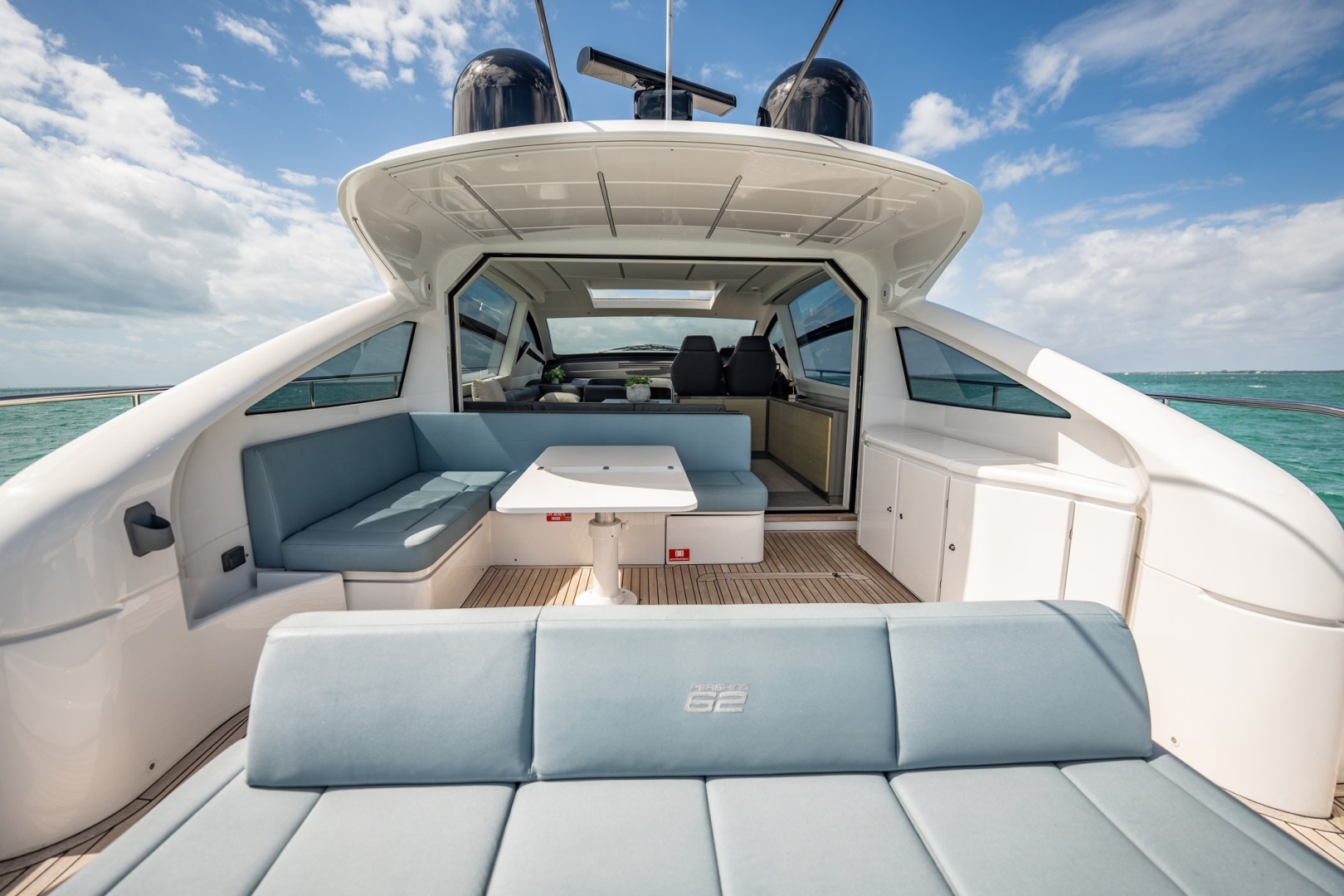 2020 Pershing 62 - Image 24