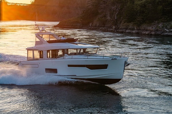 2027 Nimbus 495 Flybridge