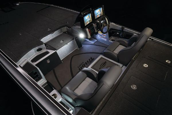 2026 Triton 21XP Patriot - 88