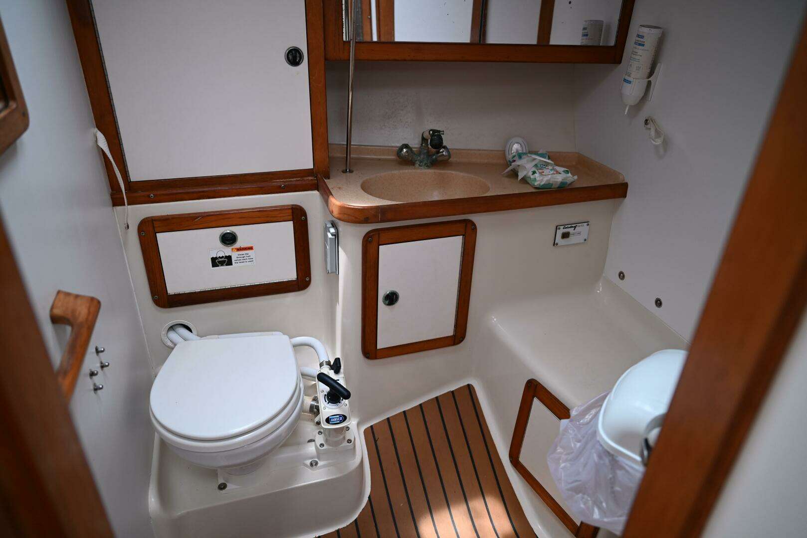 2002 Catalina 36 MKII - Image 43