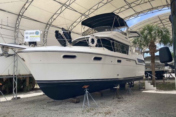 1989 Carver 3807