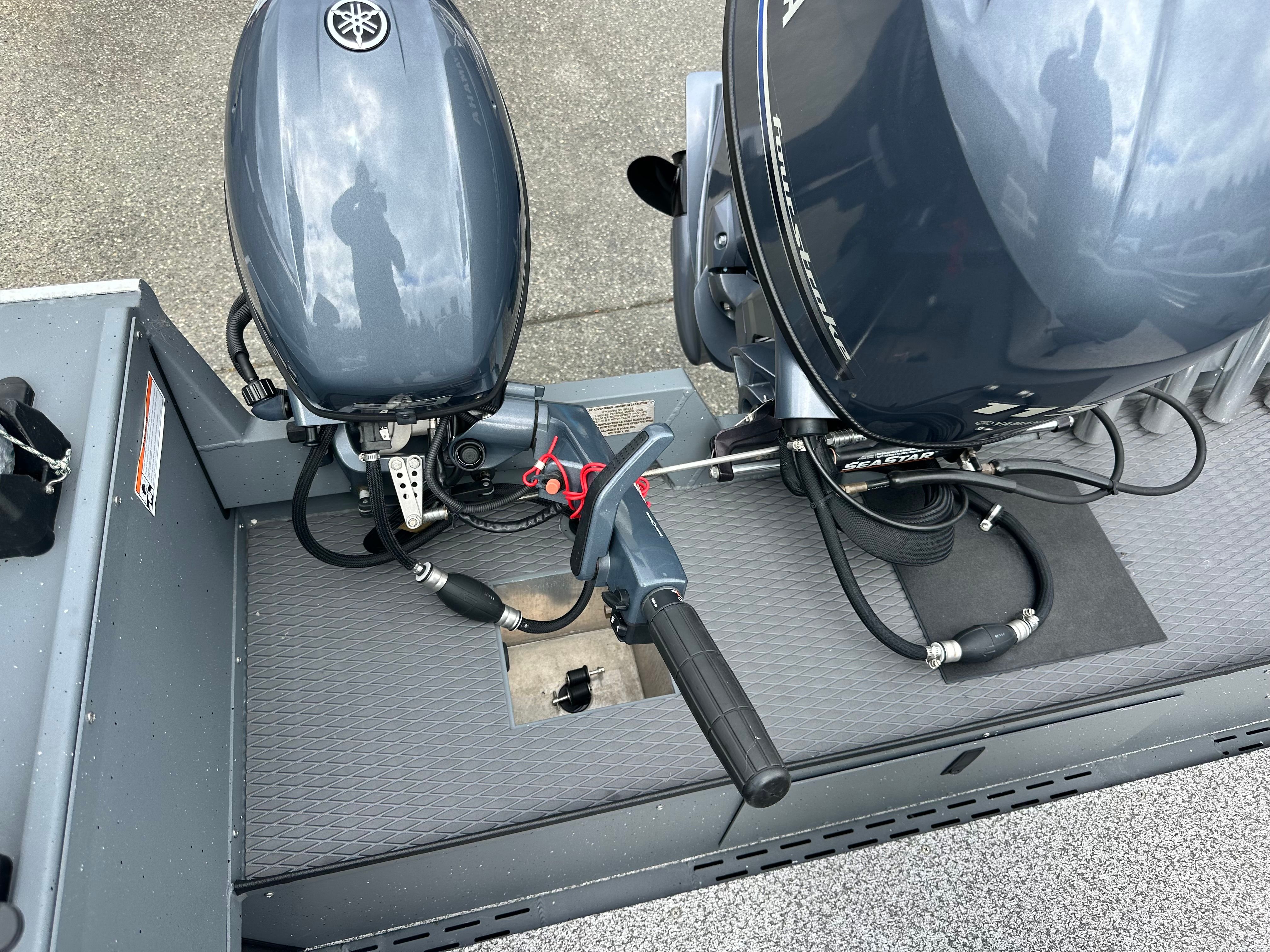 2020 Alumaweld Adventurer 20 - 5
