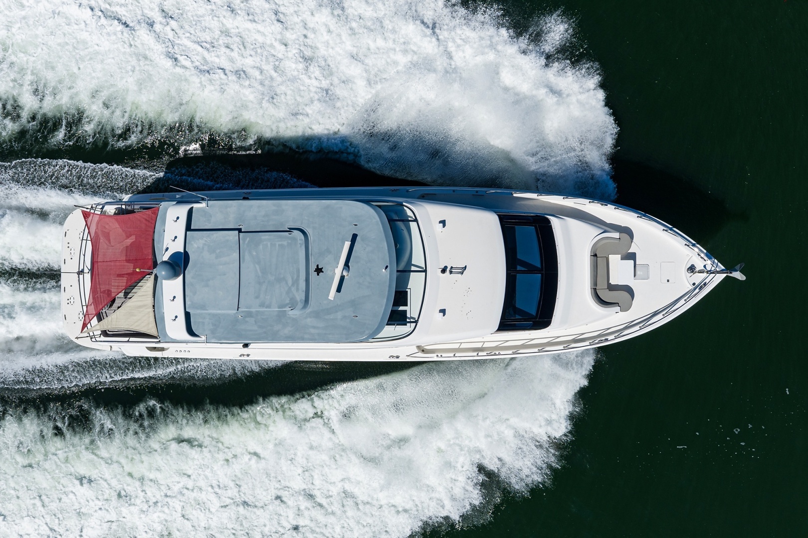2013 Hatteras 80 Motor Yacht - Image 90