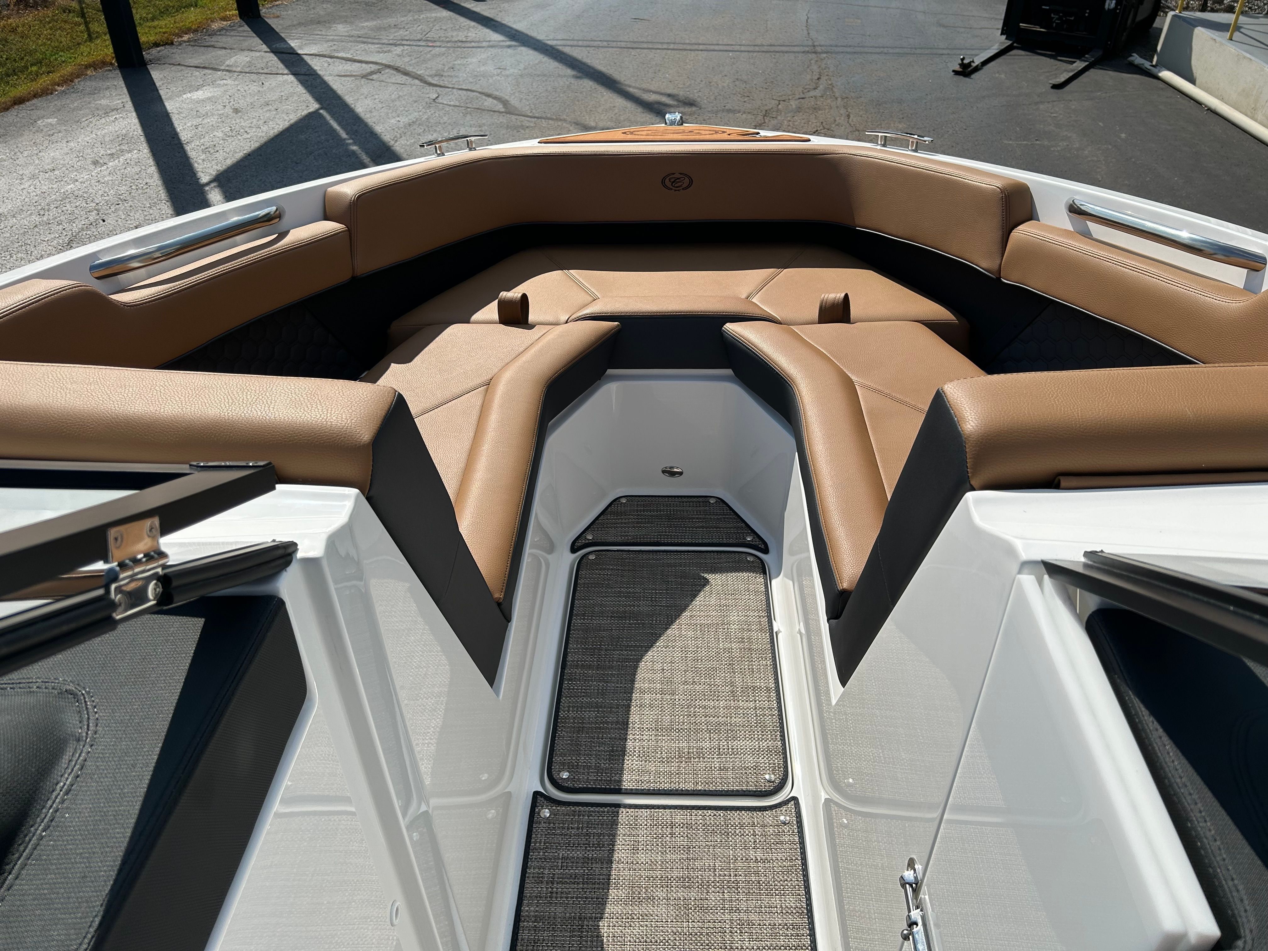 2026 COBALT R4 SURF - Image 21