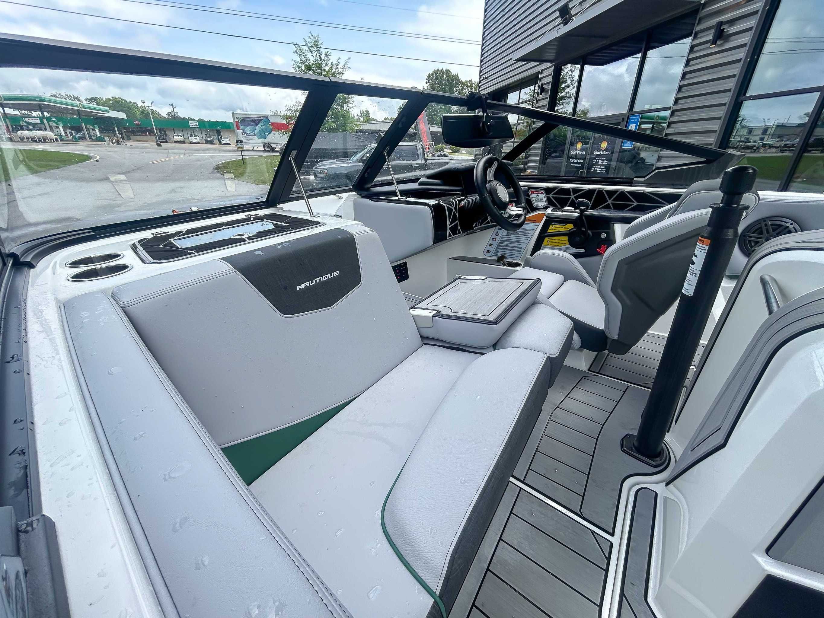 2025 Nautique Ski Nautique 200 - 11