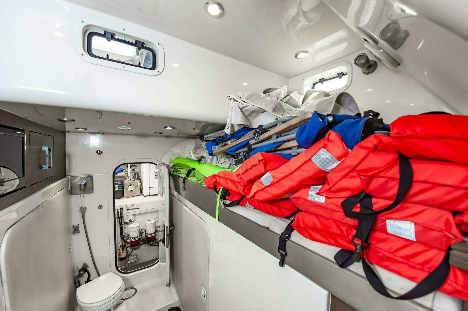 2013 Marquis 63 Sport Yacht - Image 86