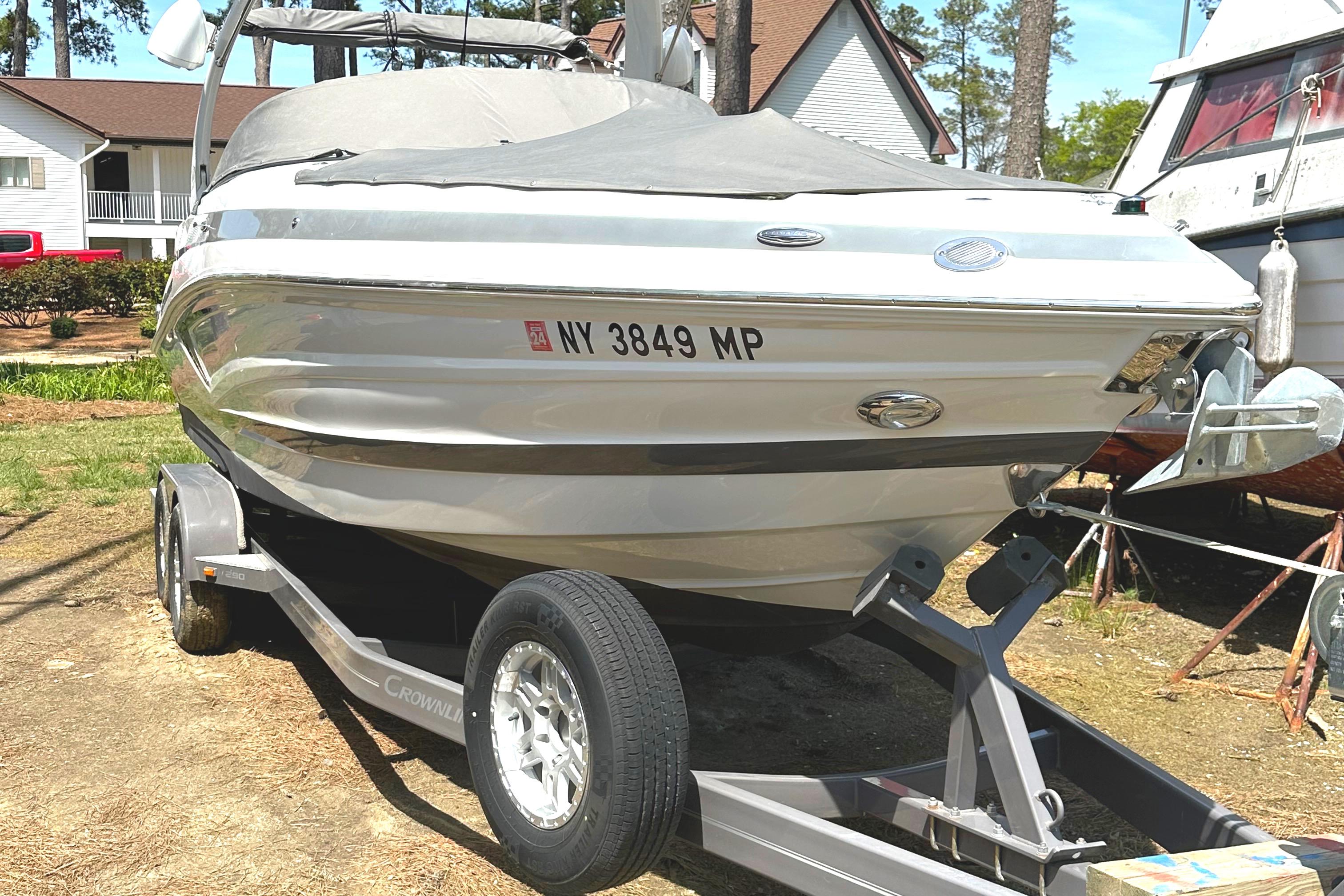 2020 Crownline 290 SS