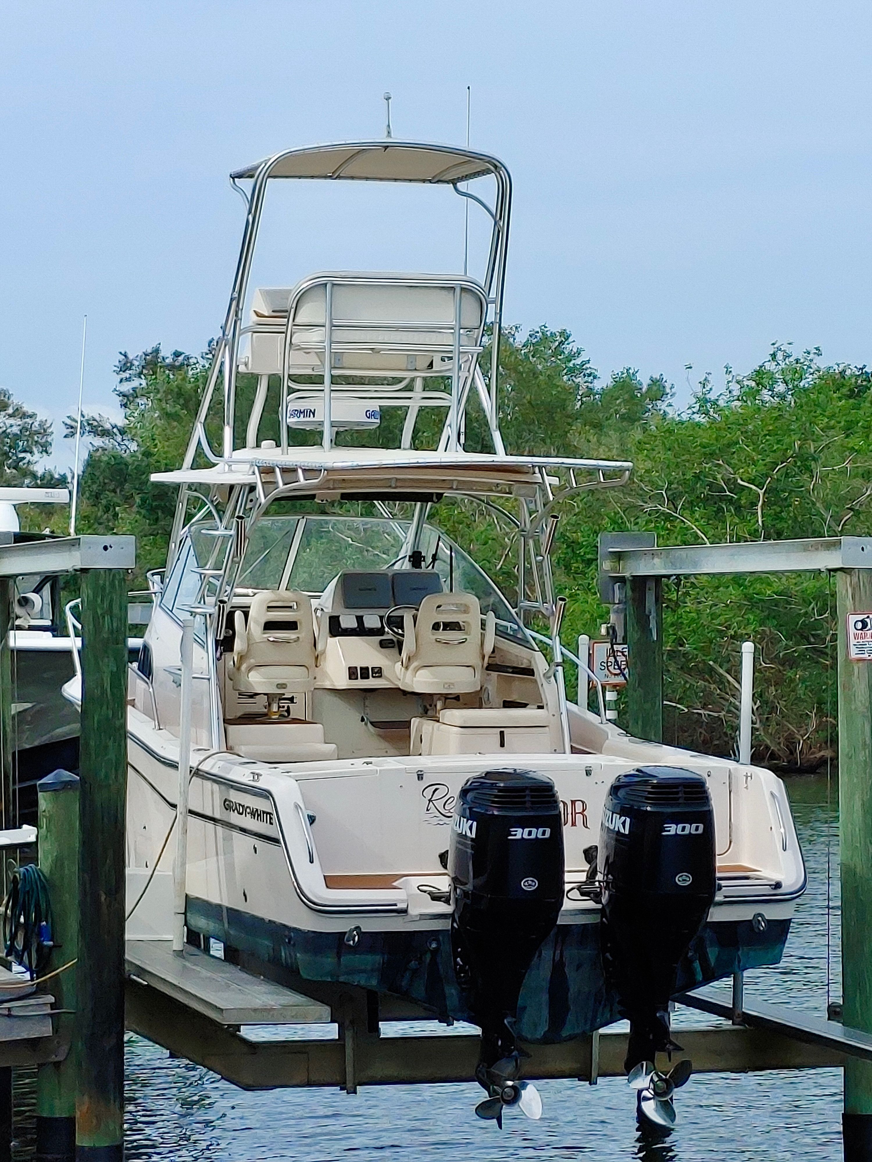 2006 Grady-White Marlin 300 - 7