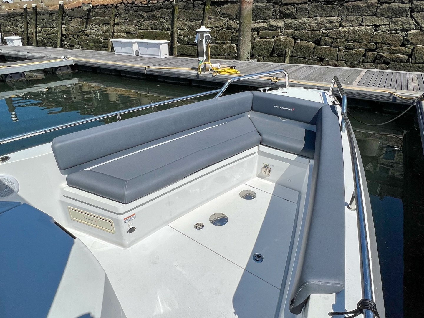 2020 Axopar 28 Cabin - Image 9