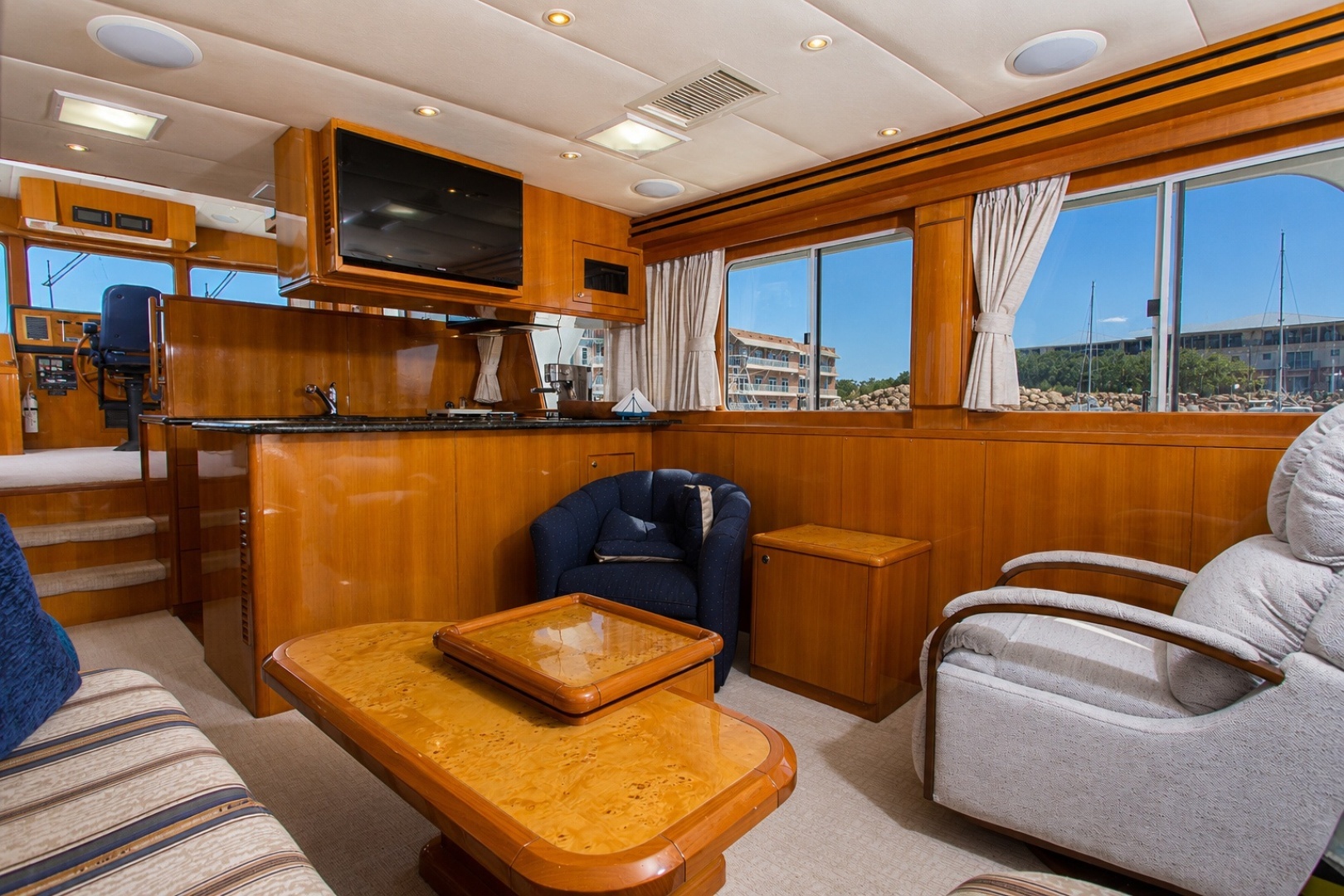 2003 Jefferson 57 Pilothouse - Image 46