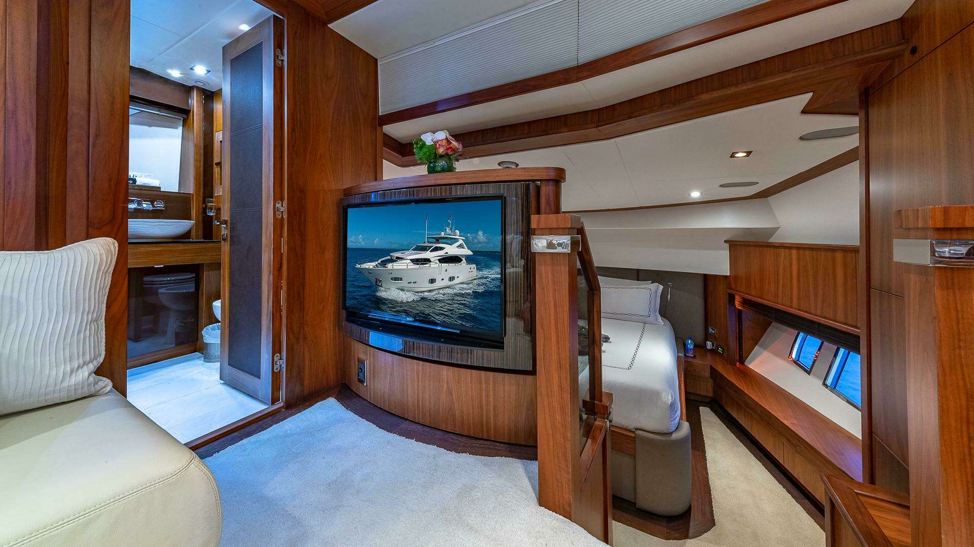 2010 Sunseeker — - Image 10