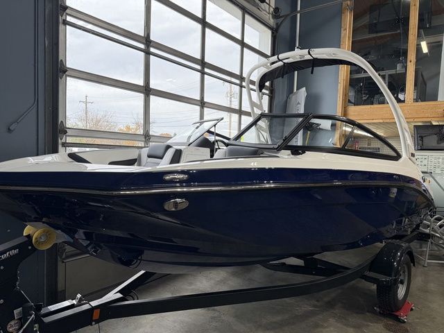 2026 Yamaha Boats 195S