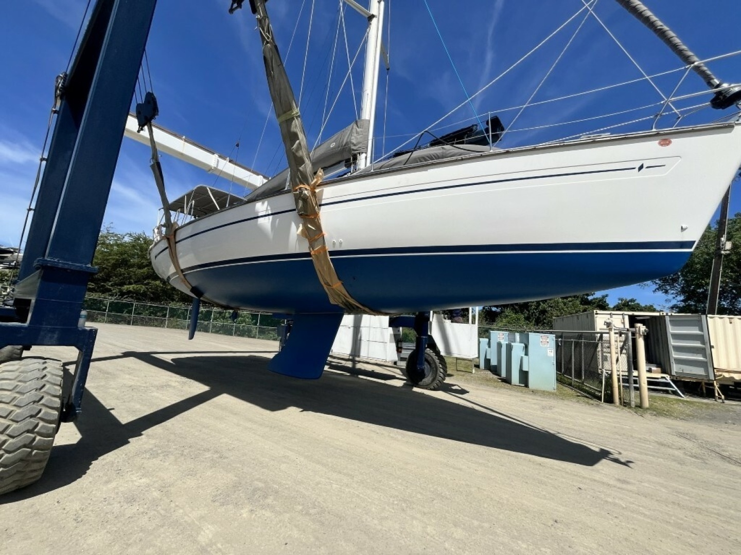 2003 Bavaria 44 - Image 33