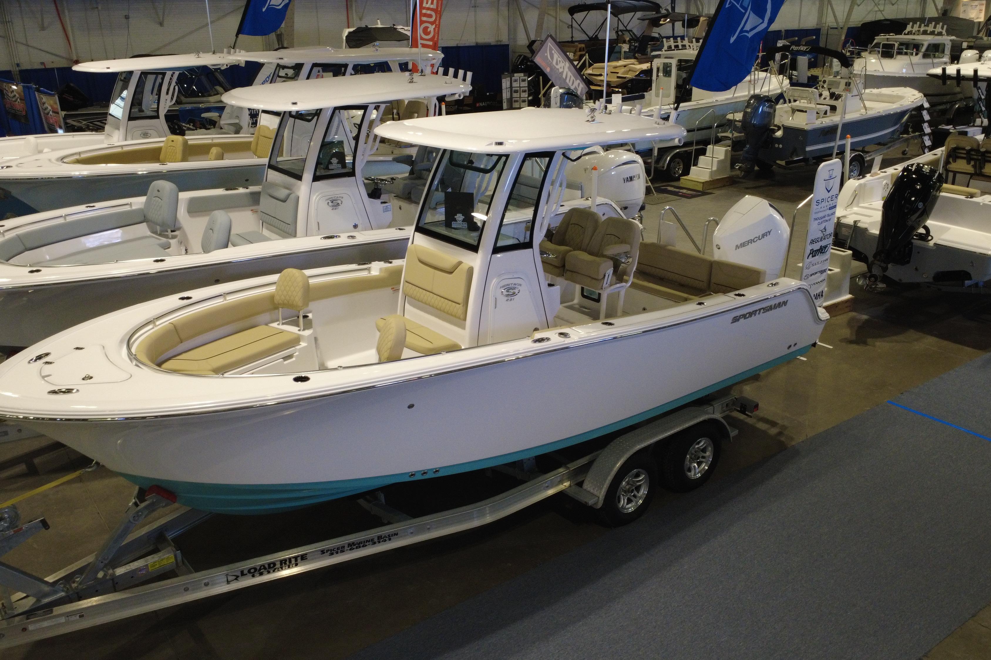 2026 Sportsman Heritage 231 Center Console