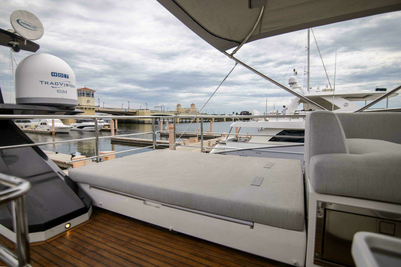 2019 Azimut S7 - Image 54