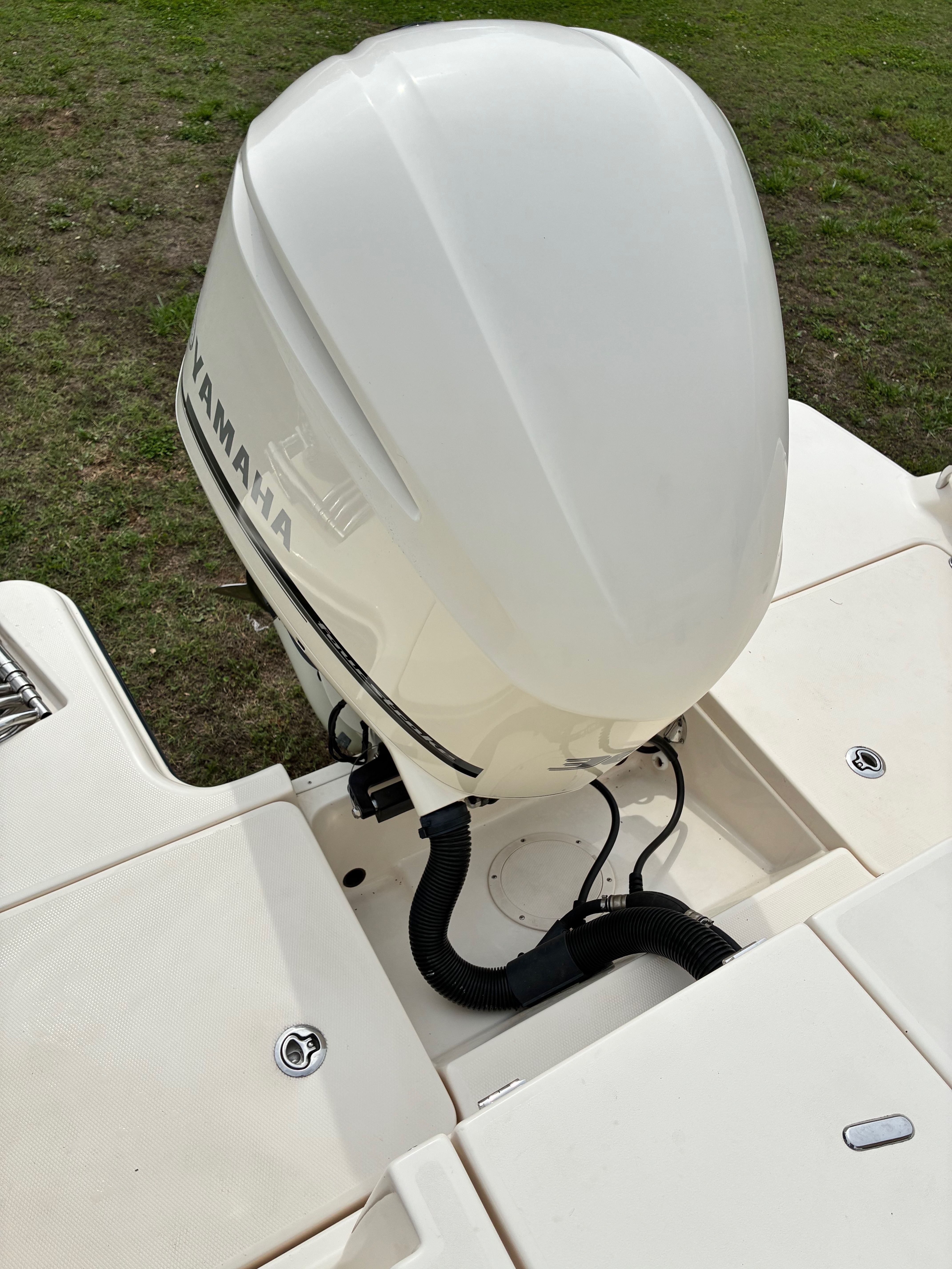 2018 Grady-White Freedom235 with Yamaha outboard motor.