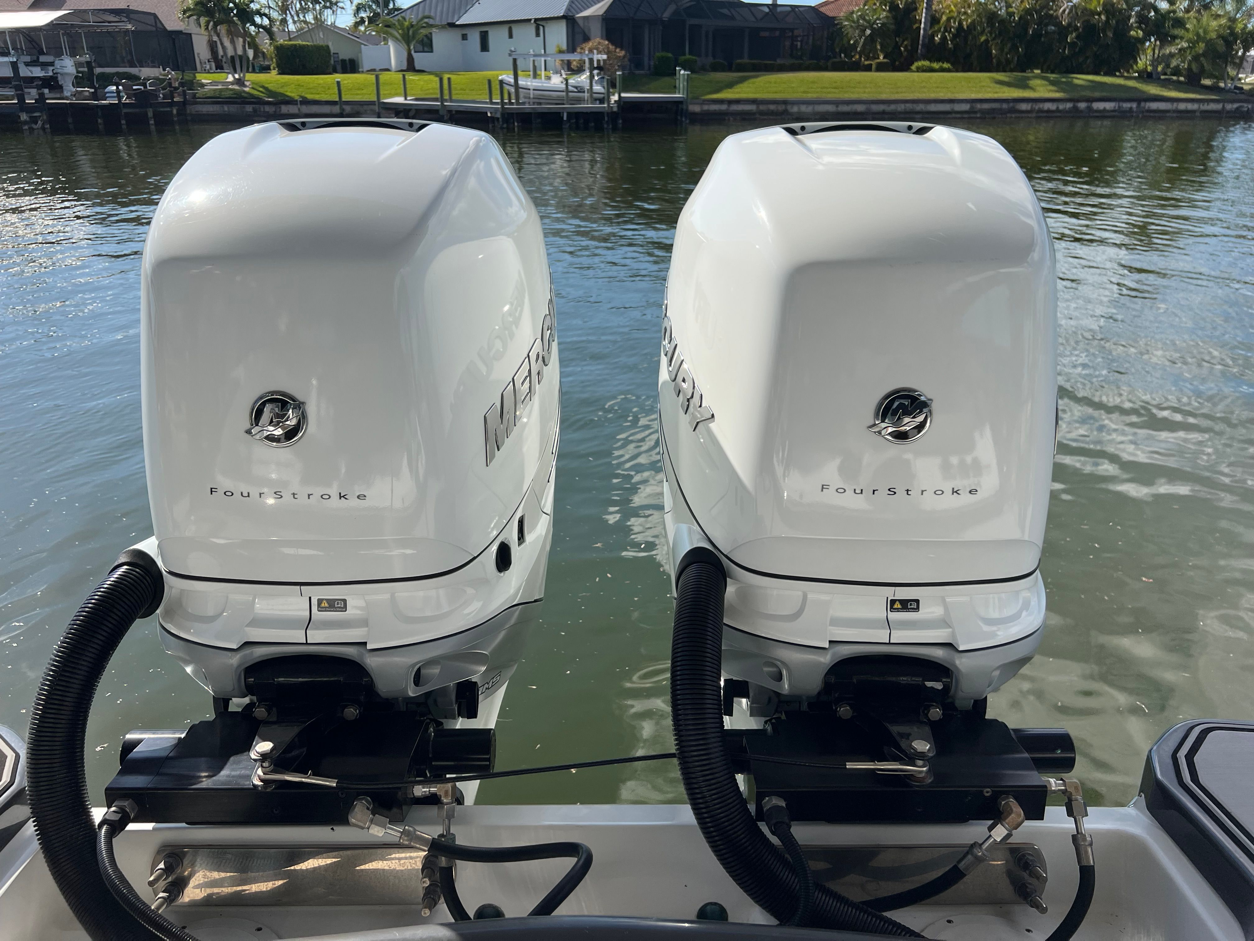 2023 Four Winns H350 - 31