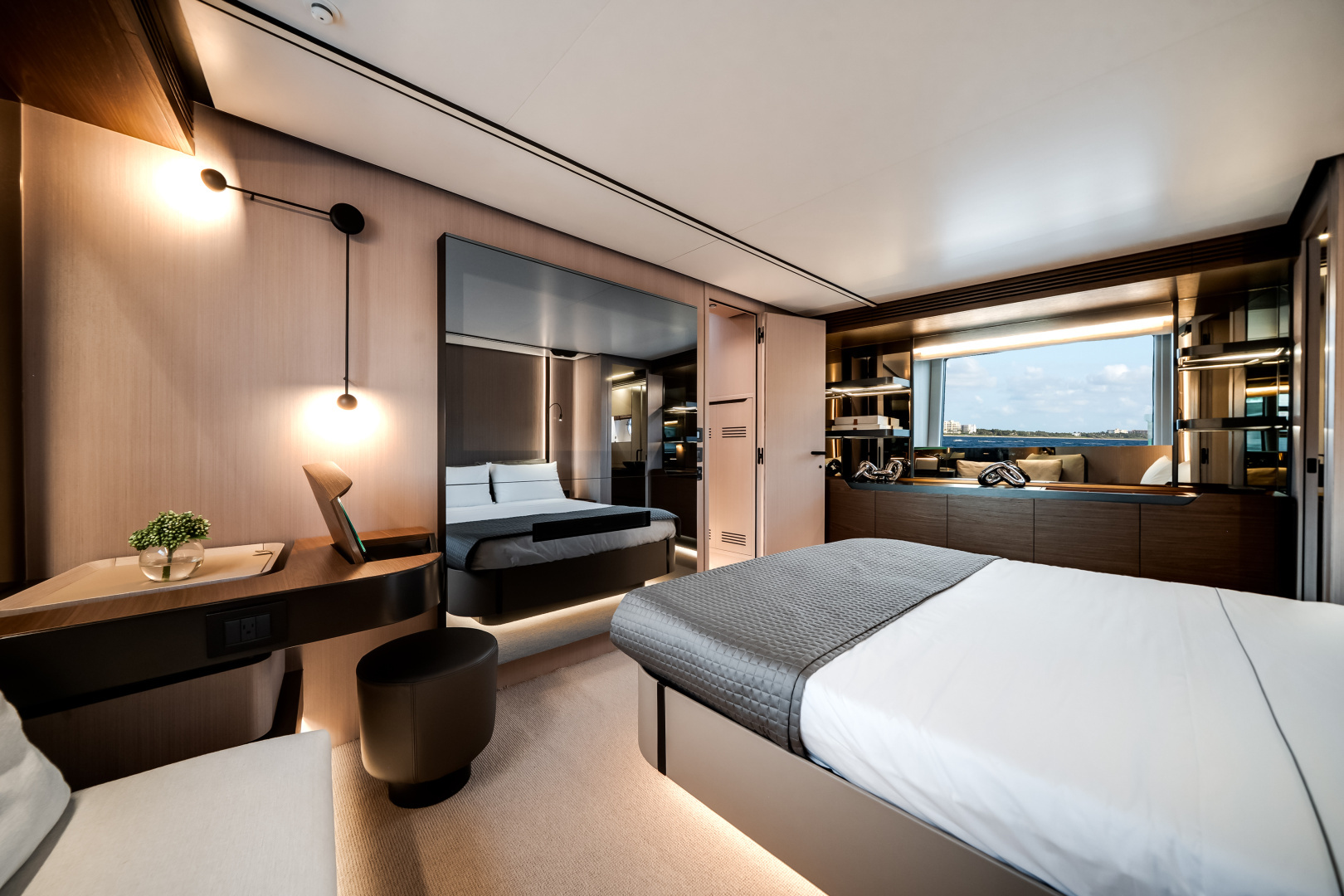 2026 Azimut S8 - Image 32
