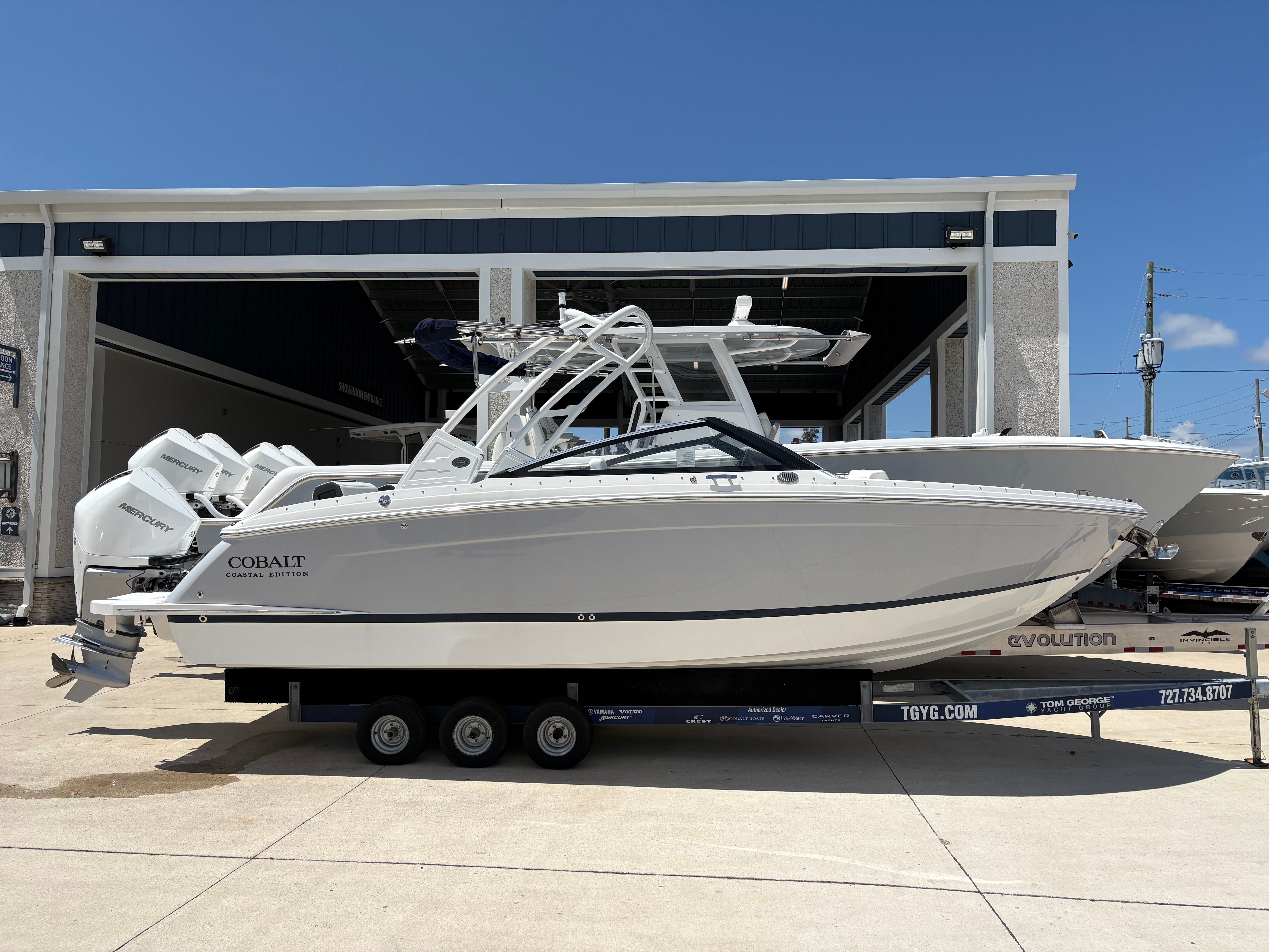 2026 Cobalt R6 Outboard