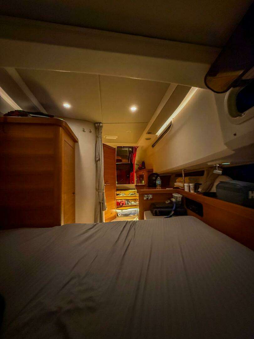 2022 Nimbus T11 - Image 28