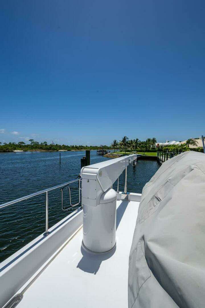 2005 Ocean Alexander 78 Pilothouse - Image 24