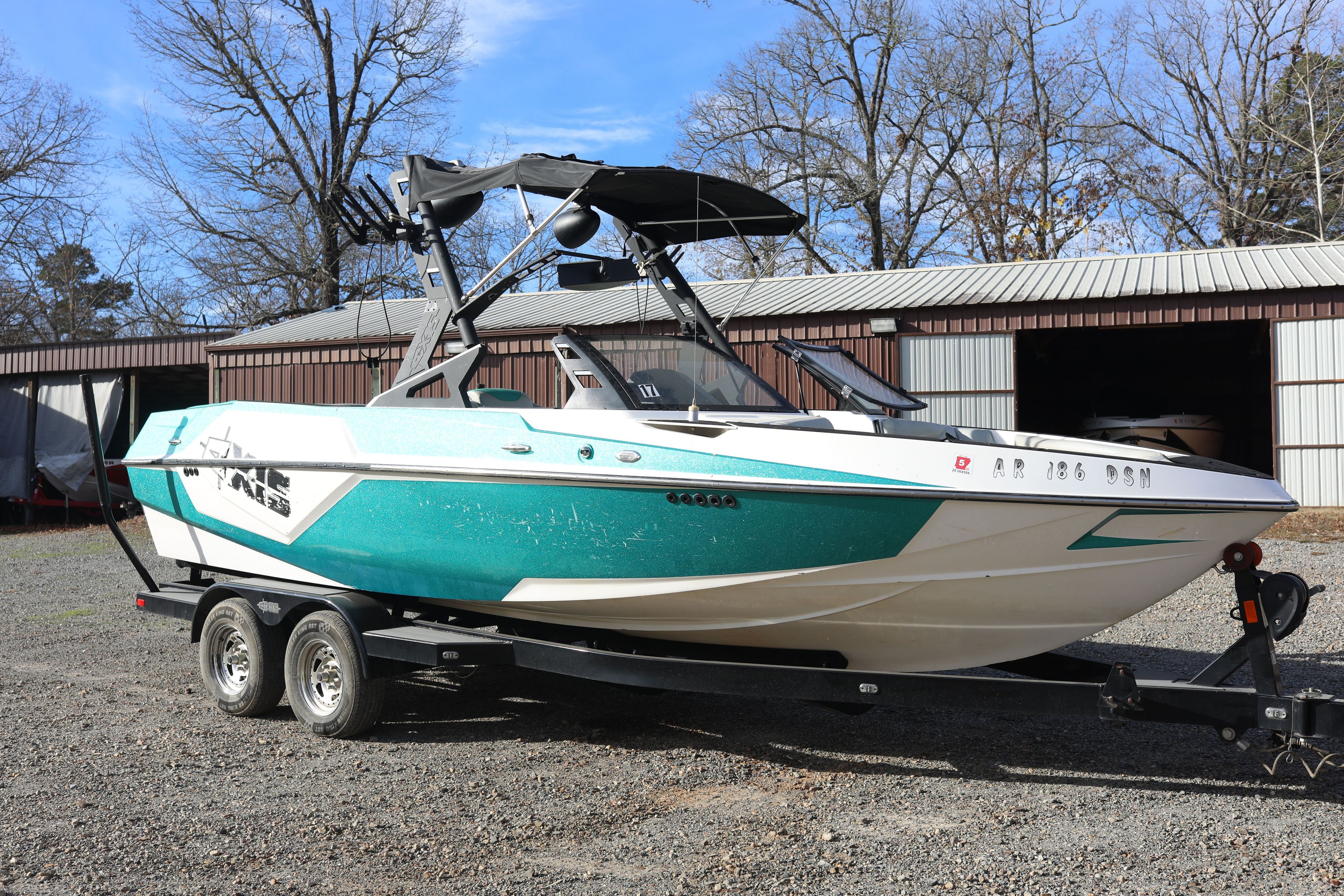 2019 Axis T22