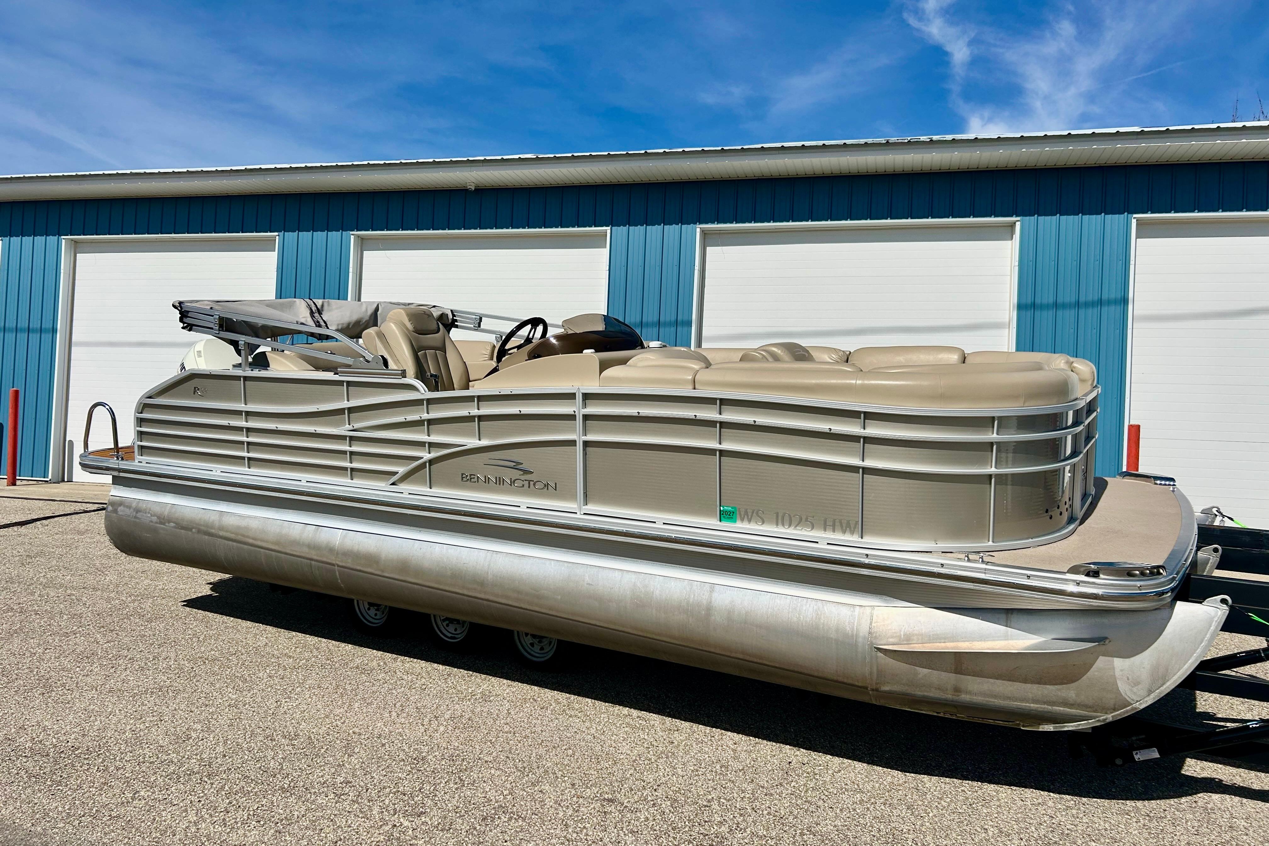 2012 Bennington 2250RCL