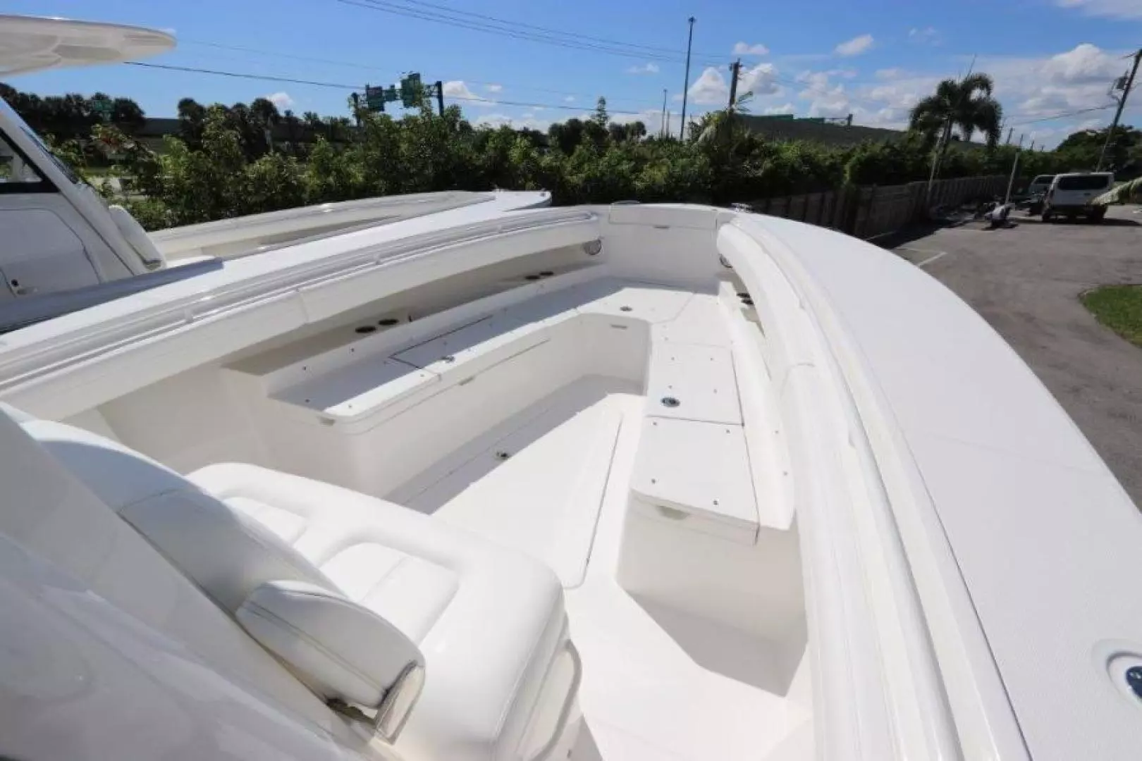 2020 Regulator — - Image 18