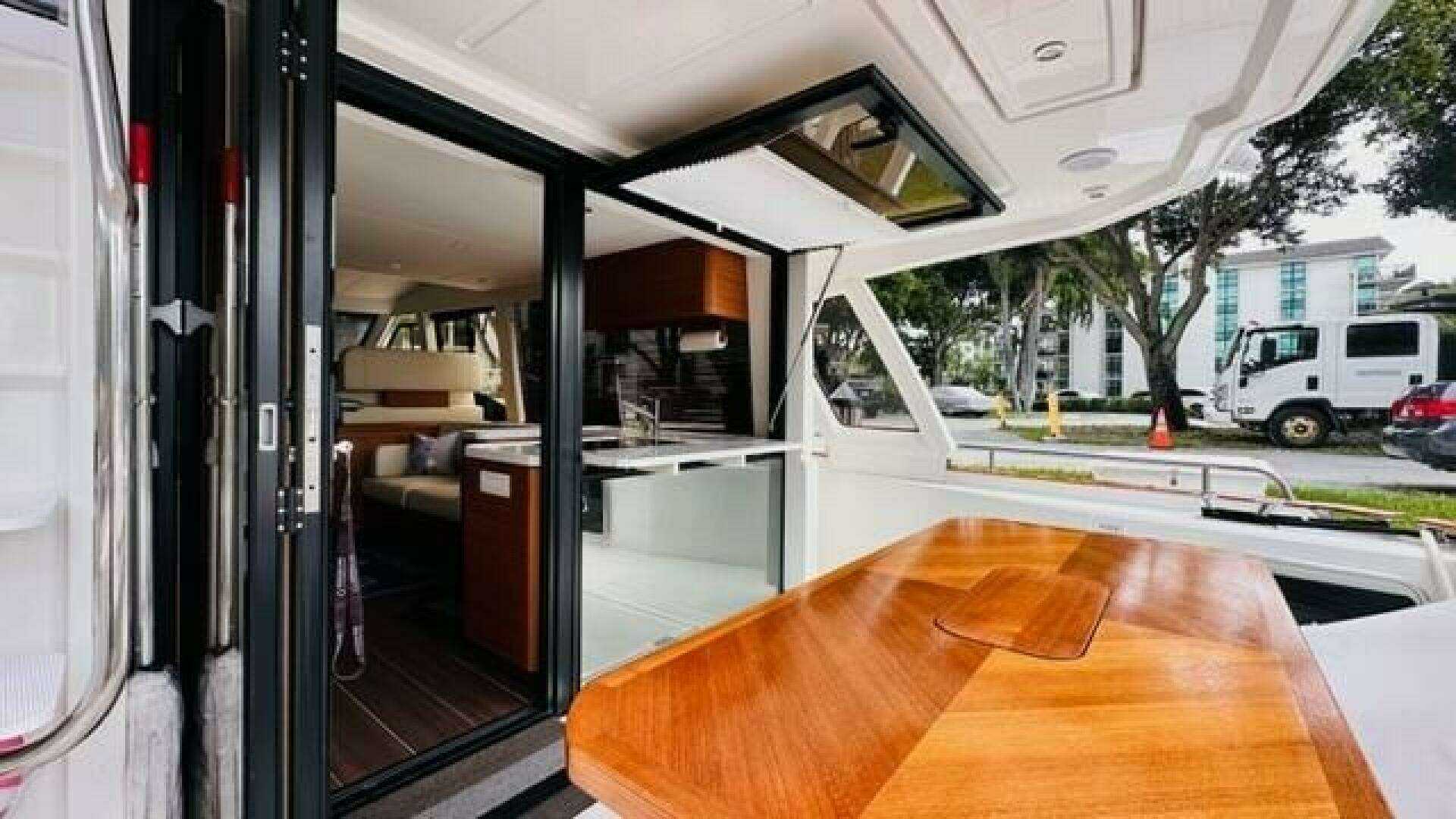 2022 Greenline 48 Diesel Flybridge with Hardtop - Image 42
