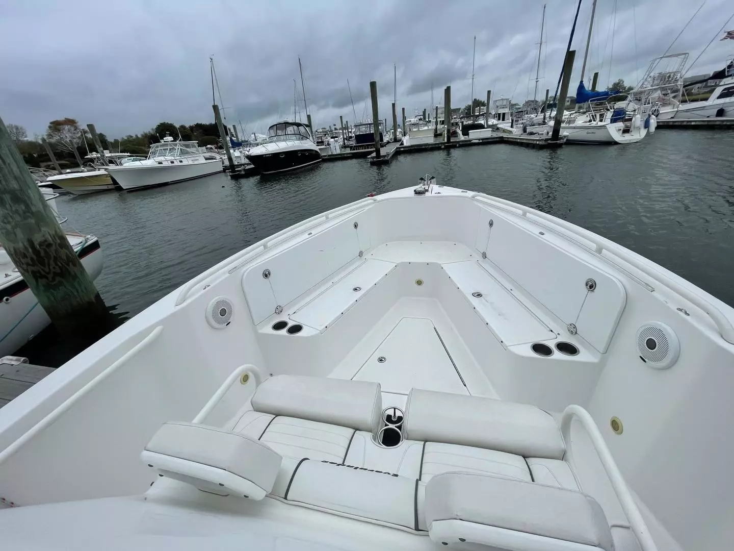 2007 Everglades 290 Pilot - Image 14