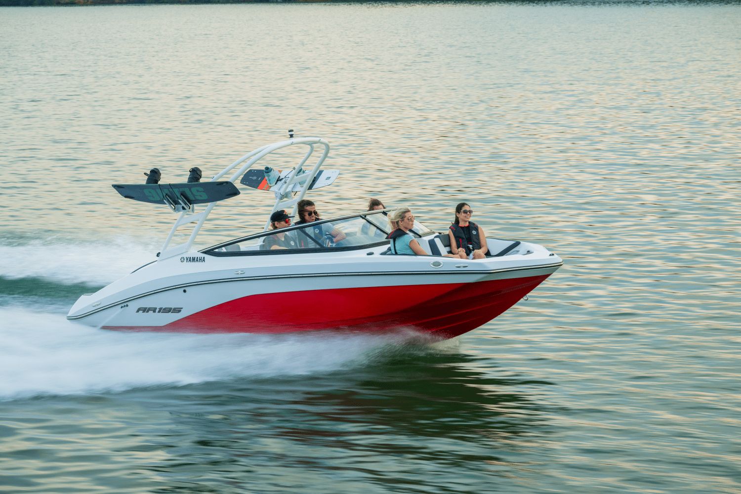 2026 Yamaha Boats AR195 - 11