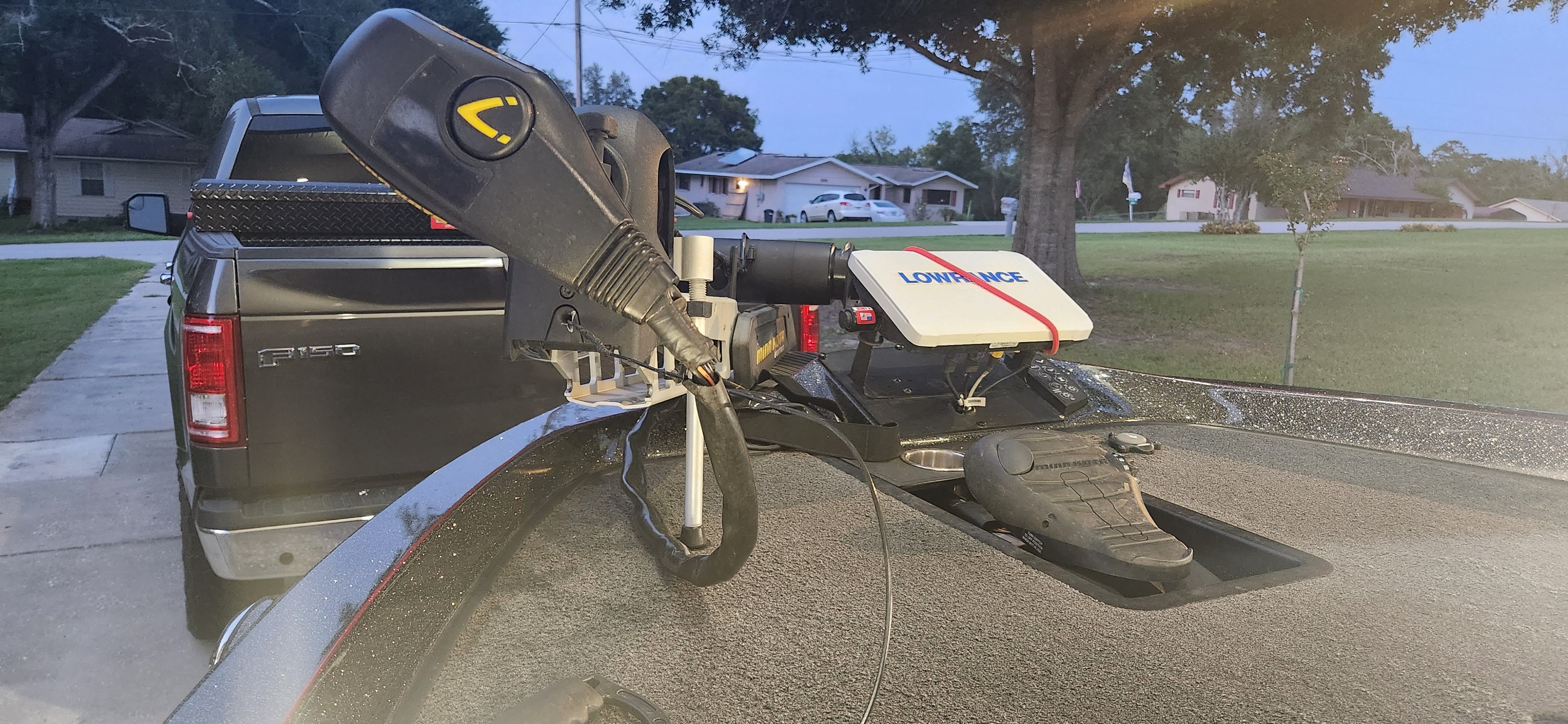 A 2017 Ranger Z520 Comanche with a Lowrance device on the deck.