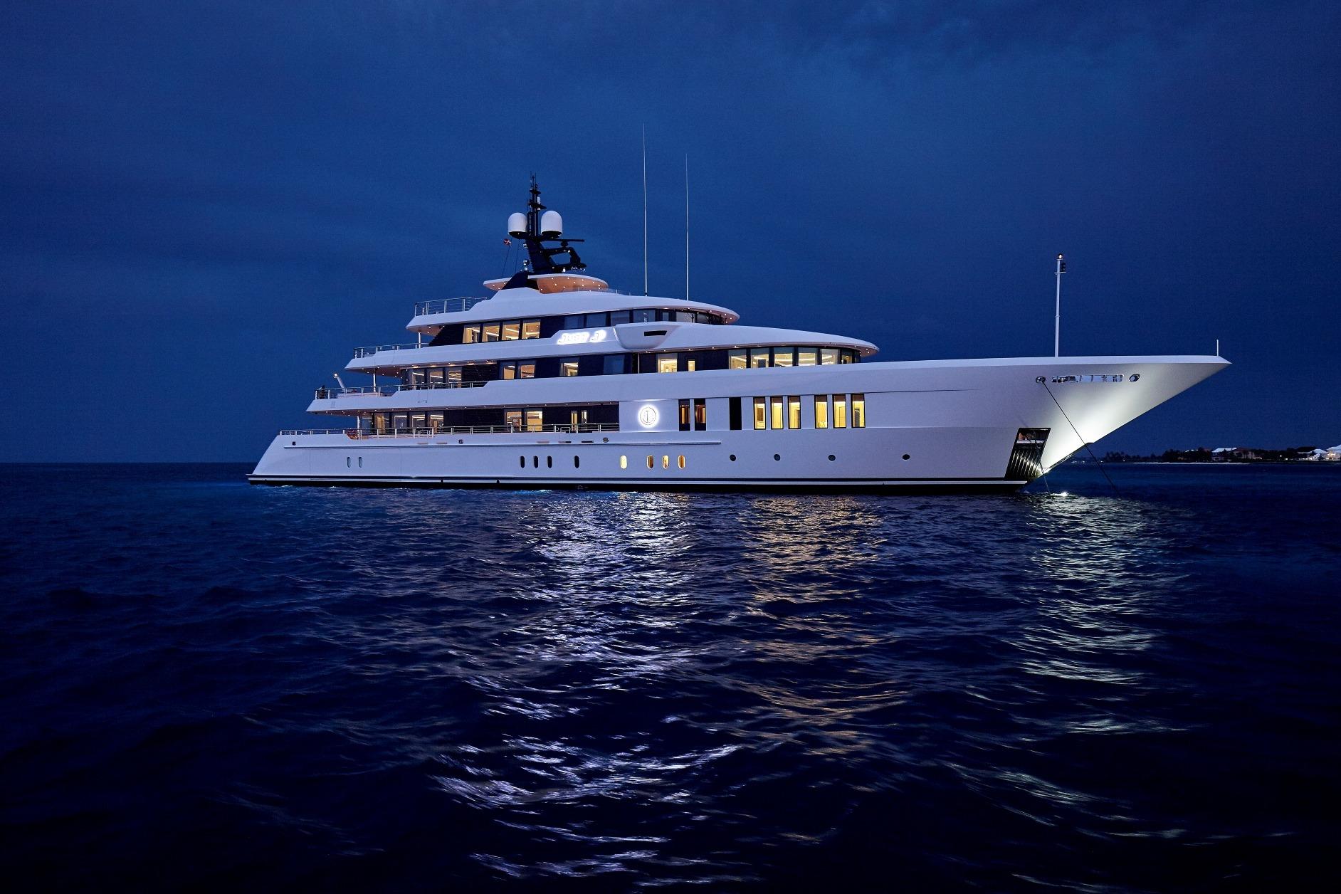 2016 Hakvoort Custom