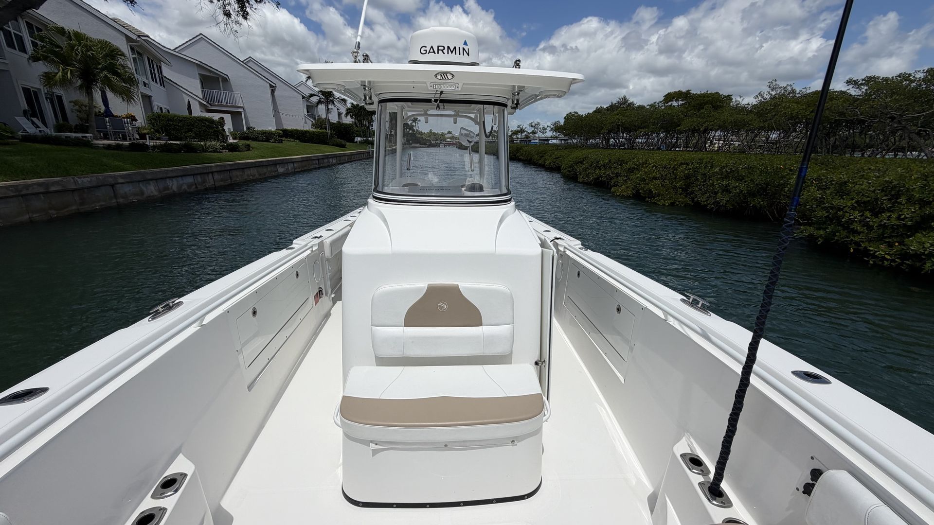 2017 Edgewater 320 CC - 46