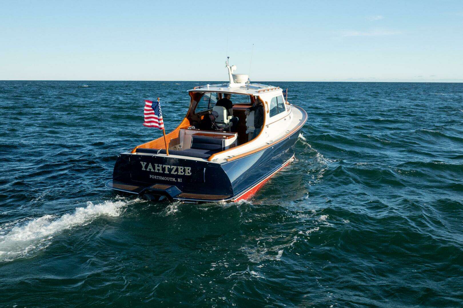 2007 Hinckley Hinckley Picnic Boat 36 EP - Image 3