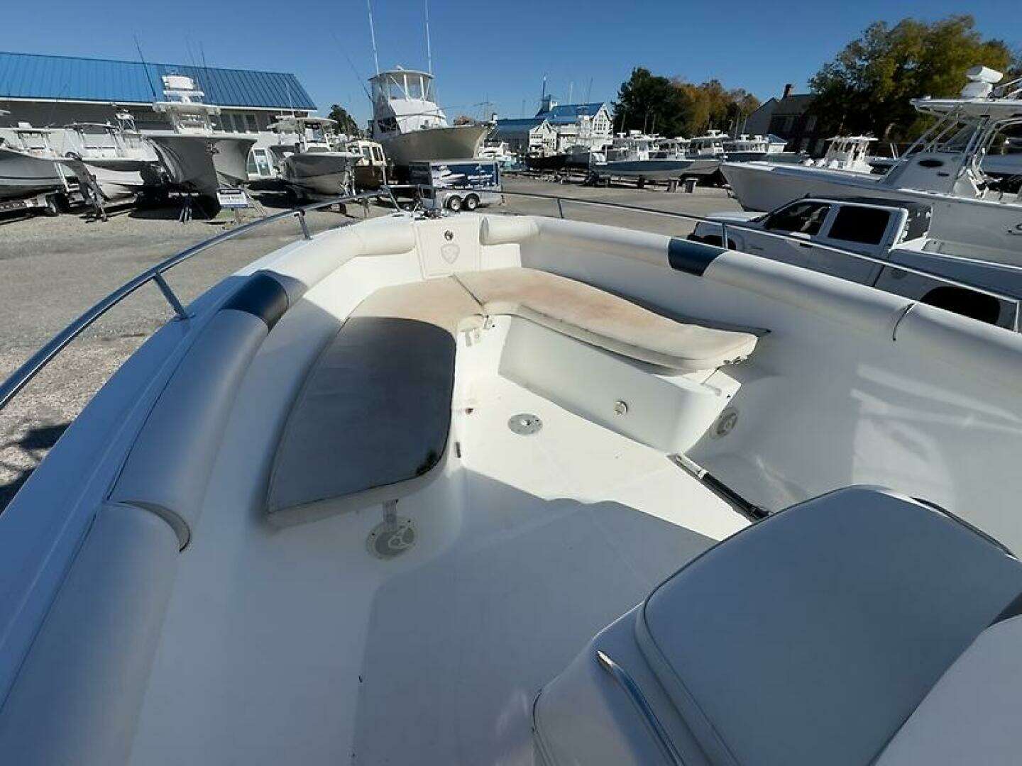 2006 Century 2901 - Image 22