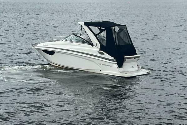 2018 Regal 28 Express