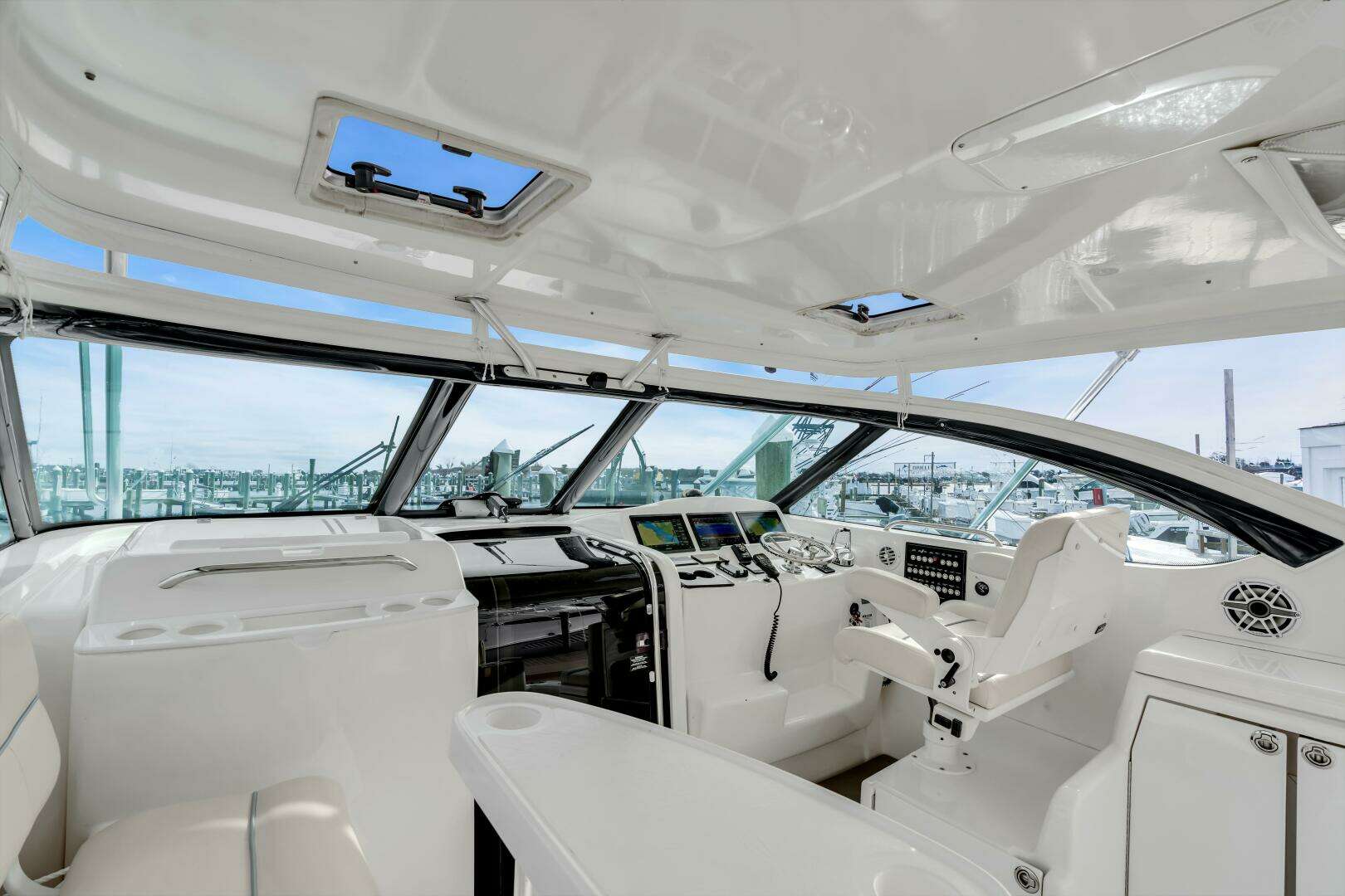 2006 Tiara Yachts 4200 Open - Image 61