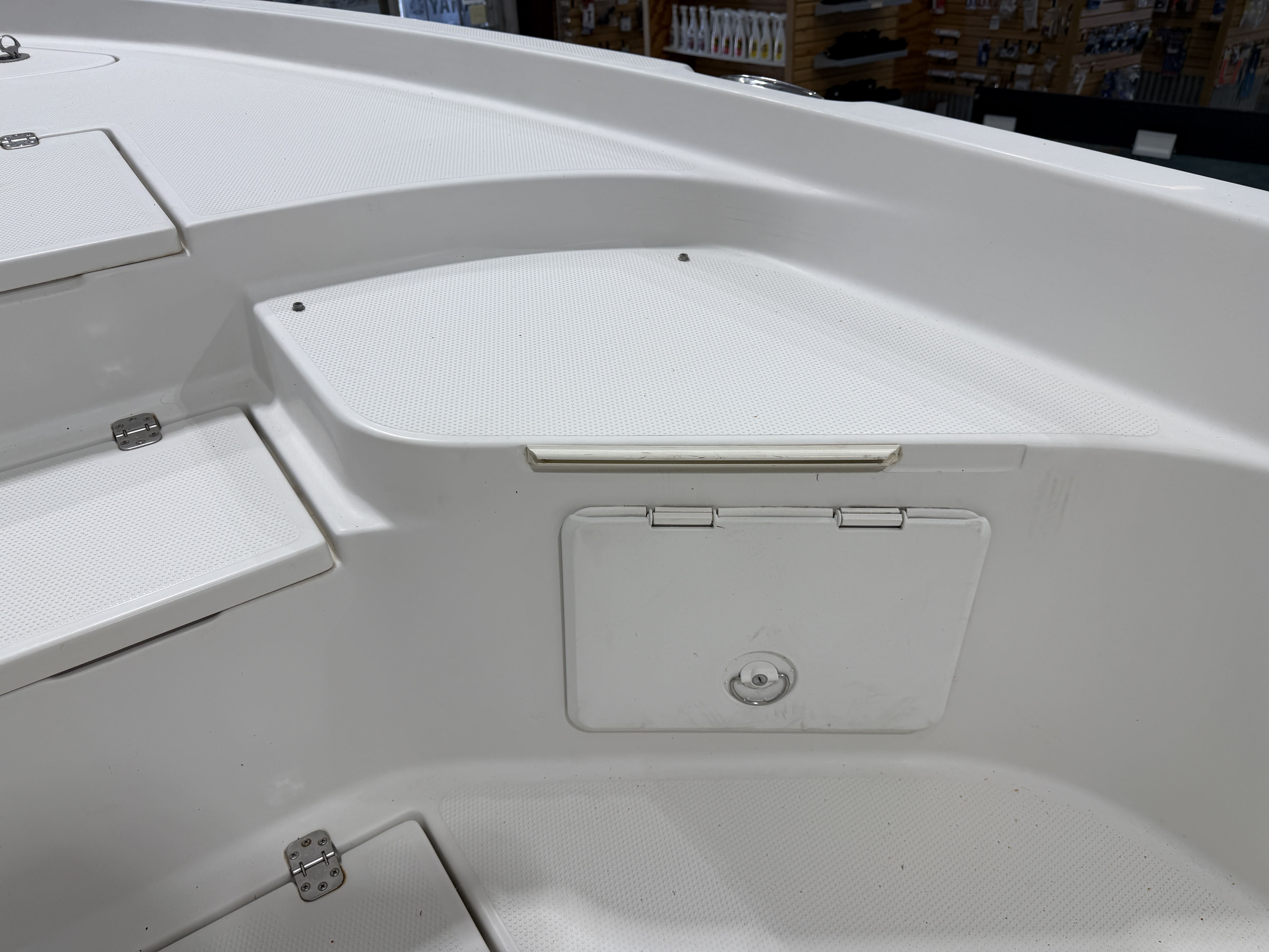 2013 Sailfish 2100CC BAY - 18