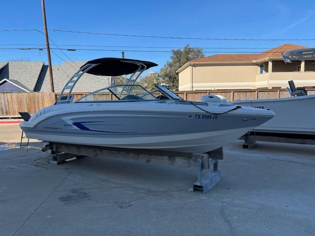 2020 Chaparral 23 SSi