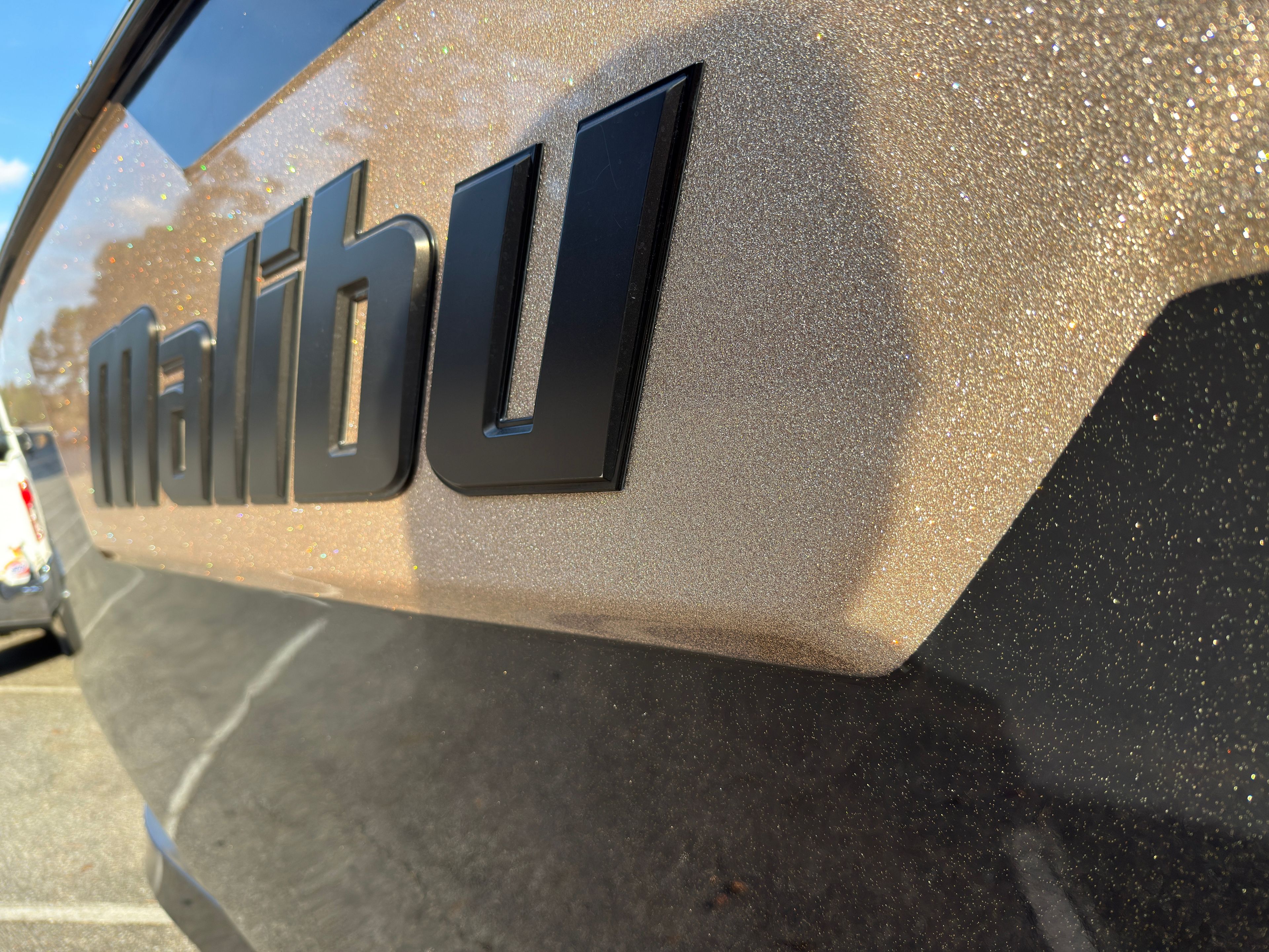 2022 Malibu M-SERIES M240
