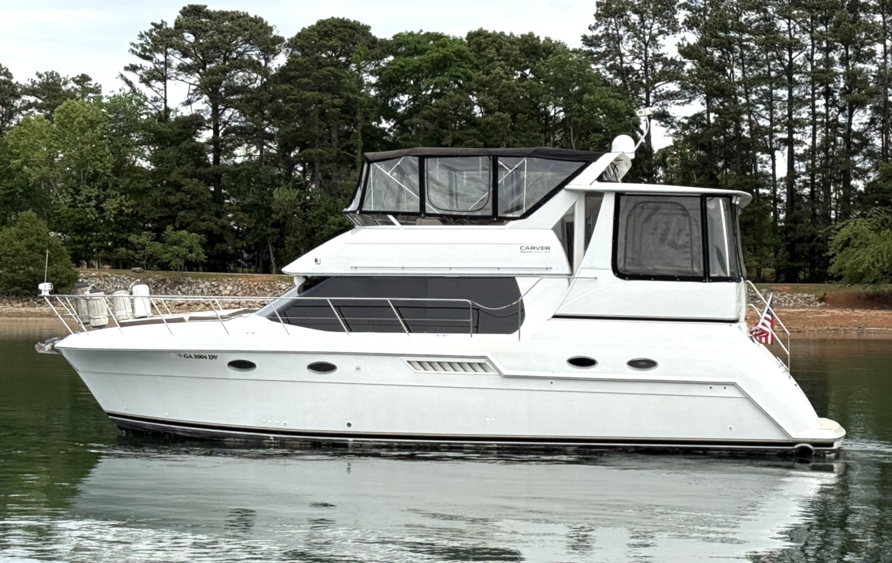 1999 Carver 406