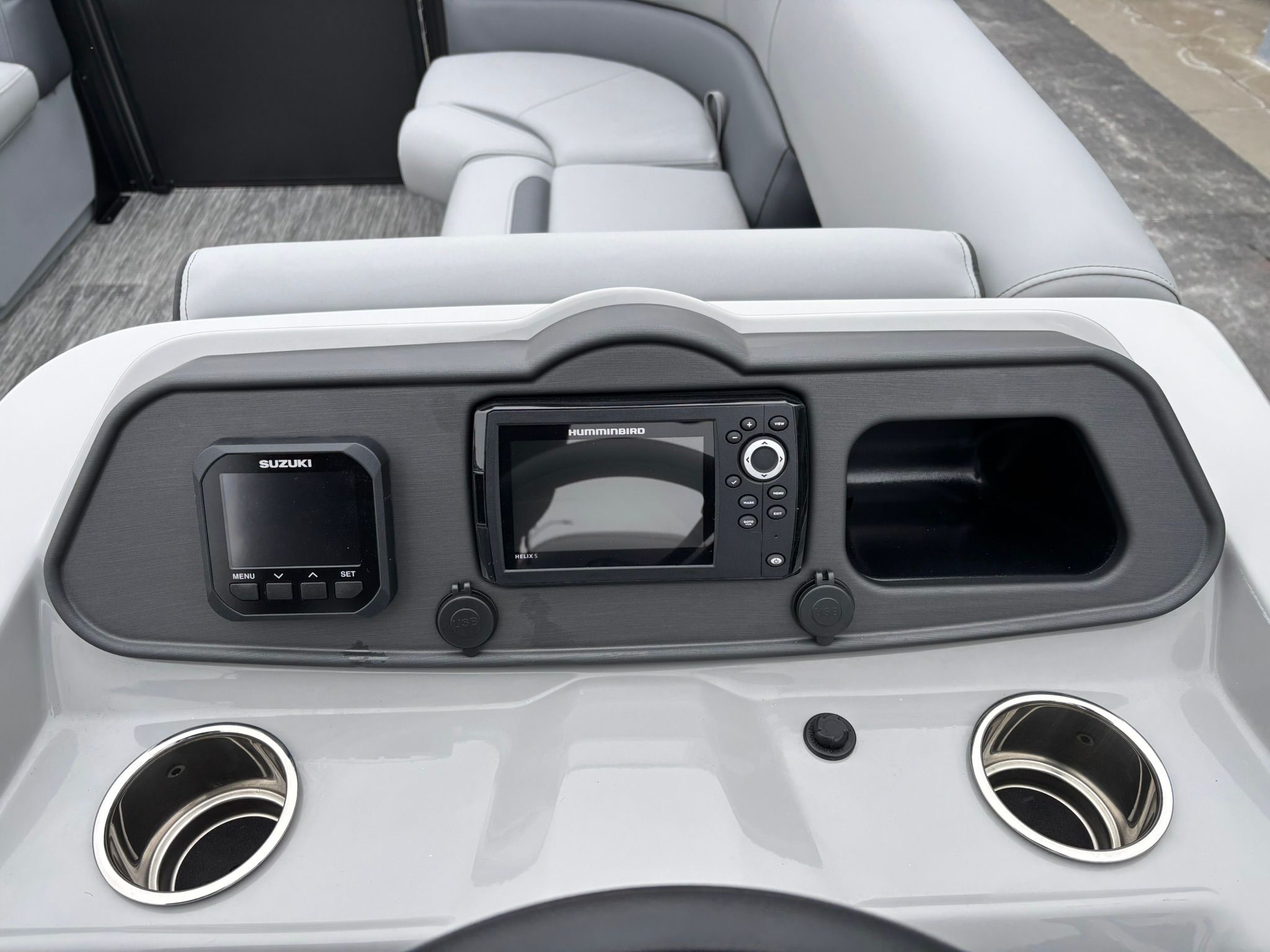 2027 Bentley Pontoons 223 Bolt - 18