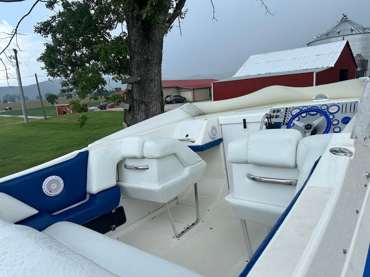 1989 Fountain 38 Lightning - 2