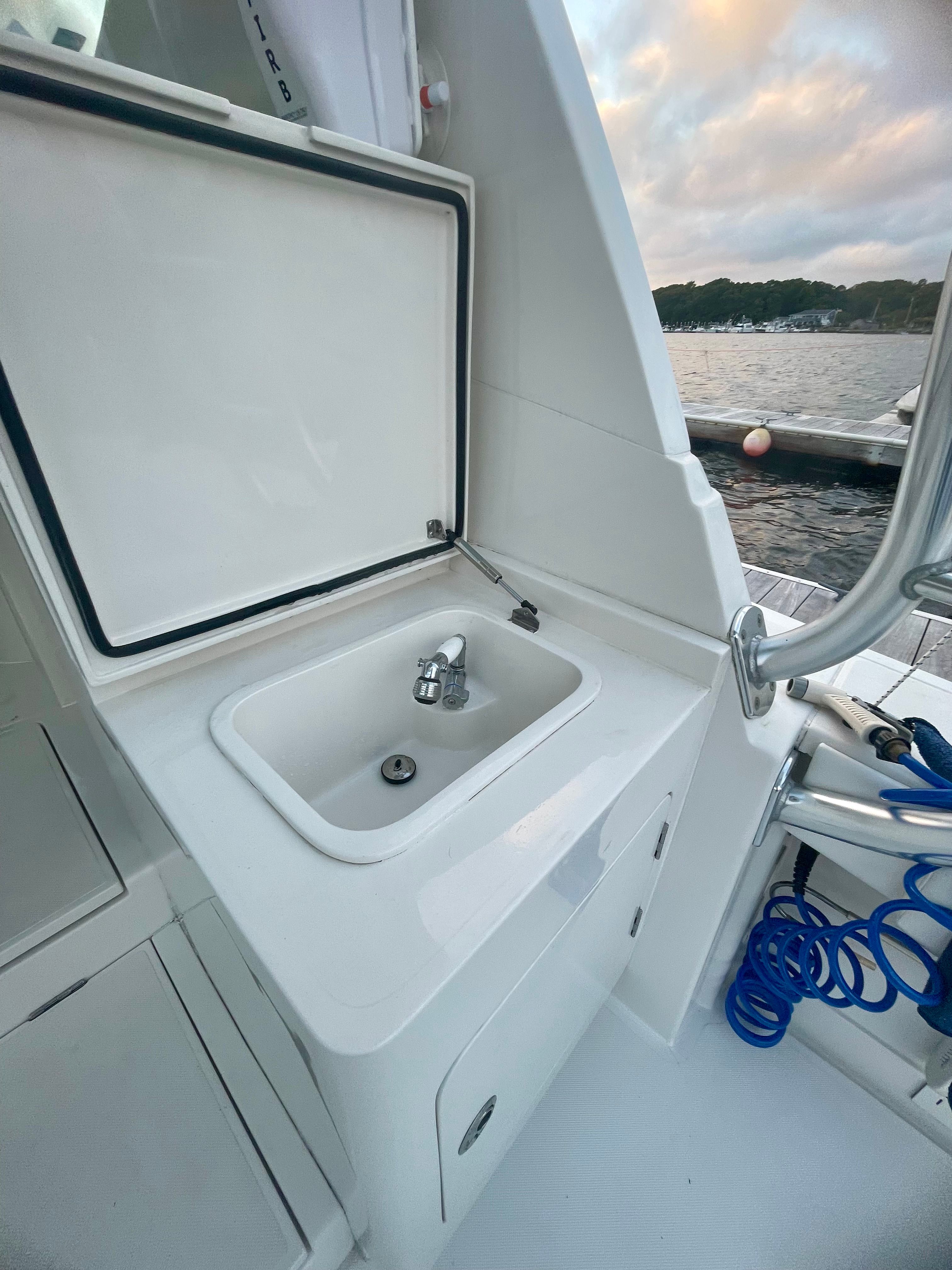 2015 Jupiter 41 SB - 12